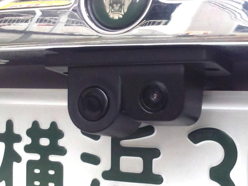 バックセンサー（パーキングセンサー）& カラー動画カメラ一体型システム事故防止（12V車用）