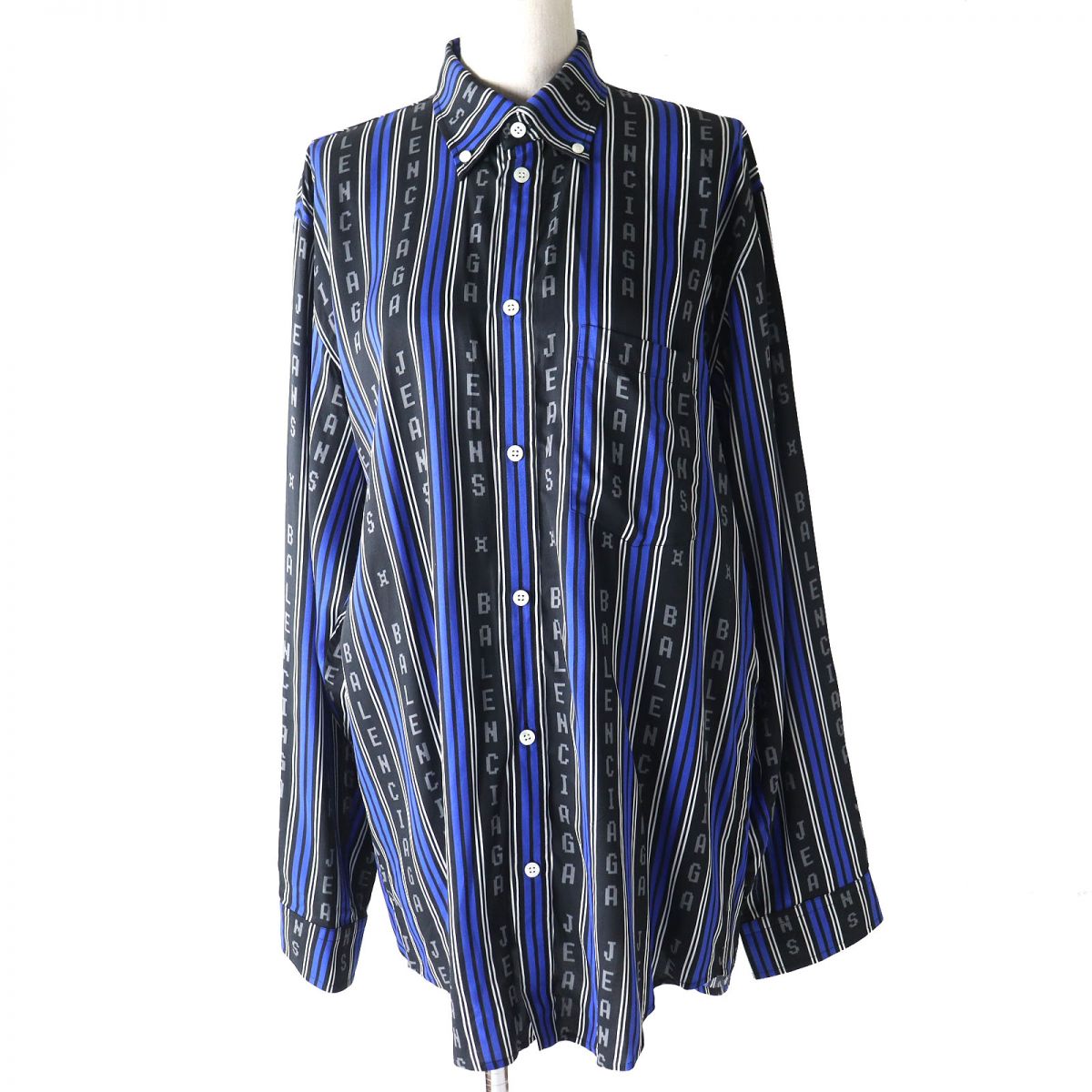 BALENCIAGA - 極美品★20年 正規品 BALENCIAGA バレンシアガ 659507 ロゴ刺繍入り ロゴボタン・リボン付 ストライプ柄 長袖 キュプラ シャツ 白×水色 34 BALENCIAGA - 極美品☆20年 正規品 BALENCIAGA バレンシアガ