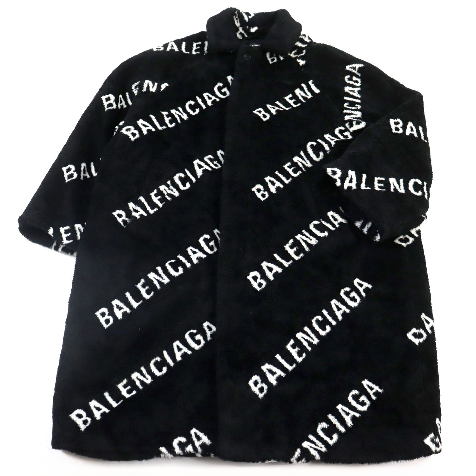 楽天市場】BALENCIAGA 2019AW Oversized Logo Faux Fur Coat 楽天市場】BALENCIAGA 2019AW Oversized Logo Faux Fur Coat