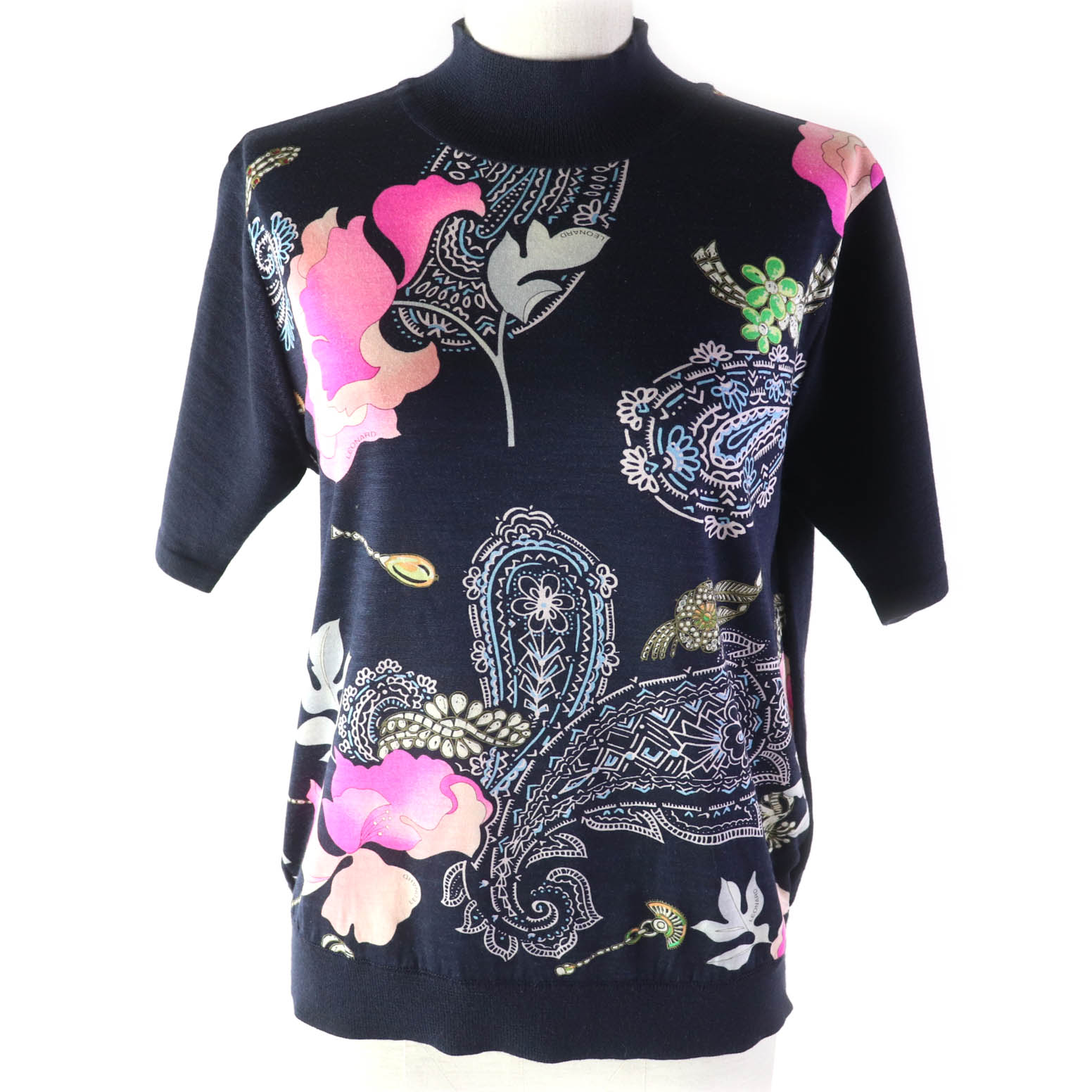 美品★LEONARD FASHION レオナール 流行り物 お花 ペイズリー柄 地絹混 絨毛 ハイネック 半袖編み物 米国海軍 マルチ L 日本製 置き目品 レディース【中古】 レディースファッション-セーター