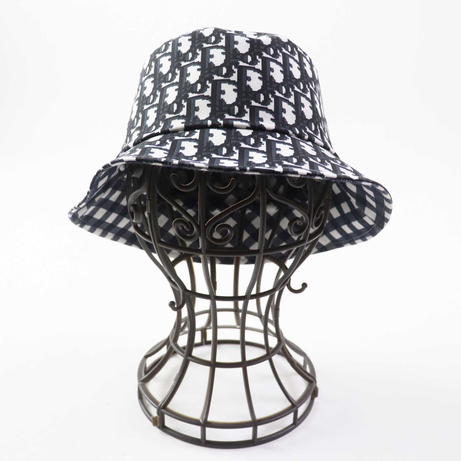 極美品◎Christian Dior クリスチャンディオール 22VIC923I130 D-LITTLE VICHY REVERSIBLE オブリーク リバーシブル ボブハット/バケットハット ネイビー ホワイト 57 イタリア製 正規品 レディース【中古】|衣類&ブランドリサイクル GREEN