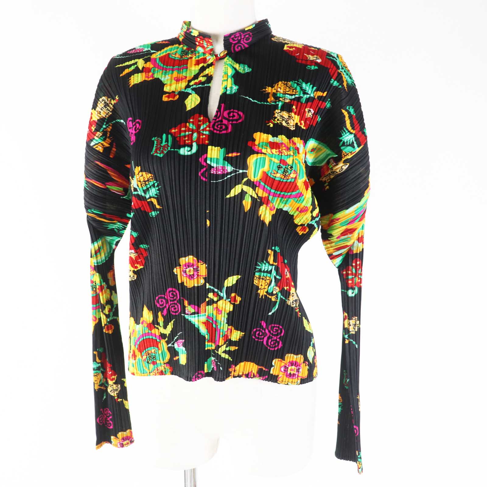 希少✨美品【プリーツプリーズ】チャイナボタン カーディガン ジャケット ブラック 楽天市場】プリーツプリーズ イッセイミヤケ PLEATS PLEASE ISSEY 幻獣