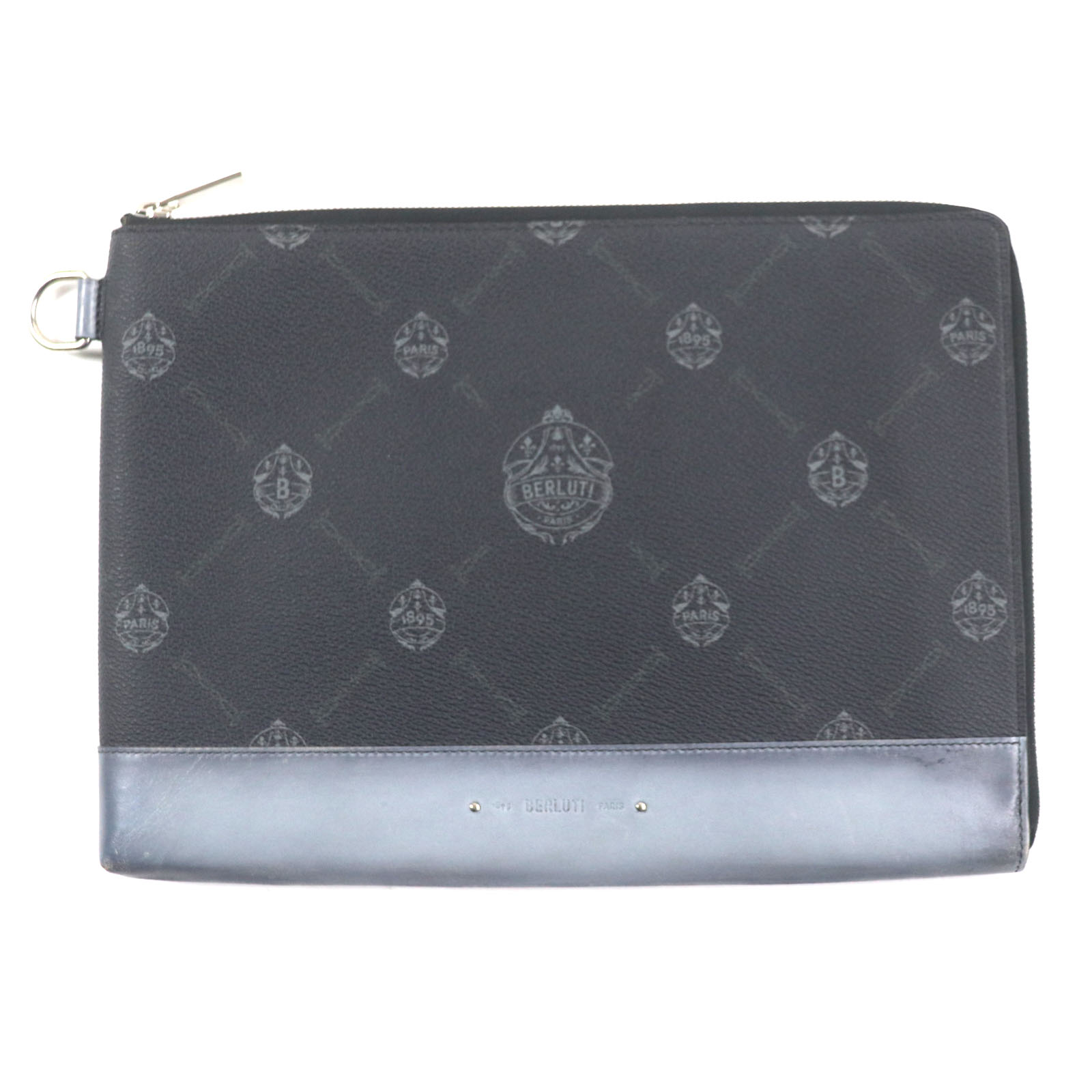 Berluti(ベルルッティ)ノベルティ ロゴエンボスクラッチバッグ ブルー クラッチバッグ｜ベルルッティ(BERLUTI)｜HANKYU MEN\u0027S ⁄ 阪急メンズ