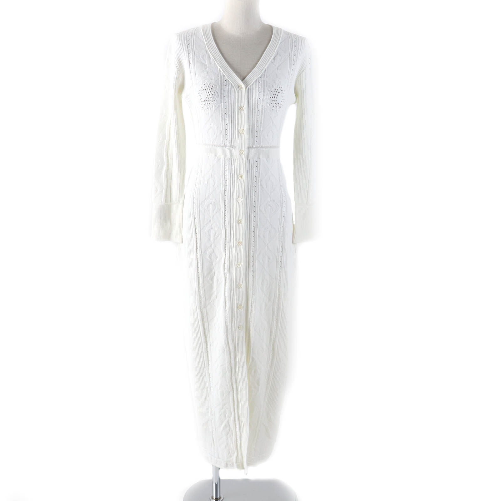 未使用品★Marine Serre WHITE LINE マリーンセルホワイトライン シェルボタン付 Vネック 長袖 超ロング丈 ニットワンピース ホワイト S 正規品 レディース【中古】|衣類&ブランドリサイクル GREEN