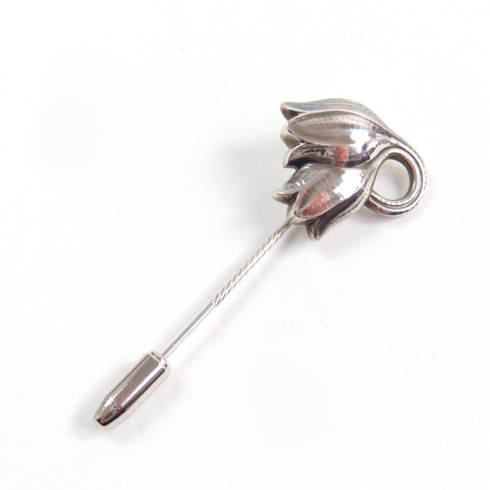 美品　ジョージジェンセン 可愛いスズラン　シルバー 花モチーフ ブローチ 楽天市場】美品△Georg Jensen ジョージジェンセン 100B SV925
