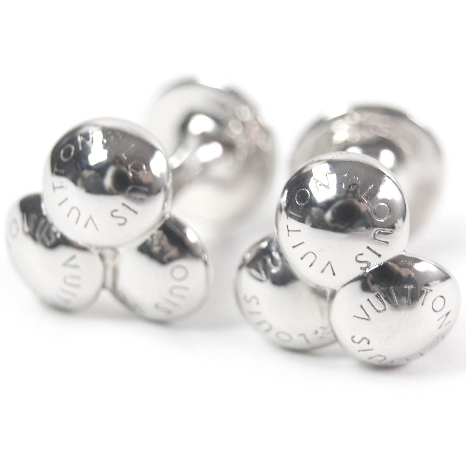 【美品】ルイヴィトン ブトン ドゥ マンシェット カフス M30566 シルバー ルイヴィトン M30566 カフス ブトン ドゥ マンシェット モチーフ