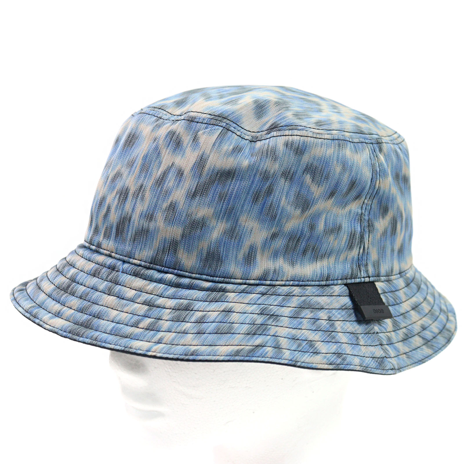 未使用品○DIOR Parley ディオールオム パーレイ 293C906D5547 ロゴタグ付き アドリア海プリント アップサイクル素材 バケットハット ブルー系 総柄 M イタリア製 正規品 メンズ【中古】