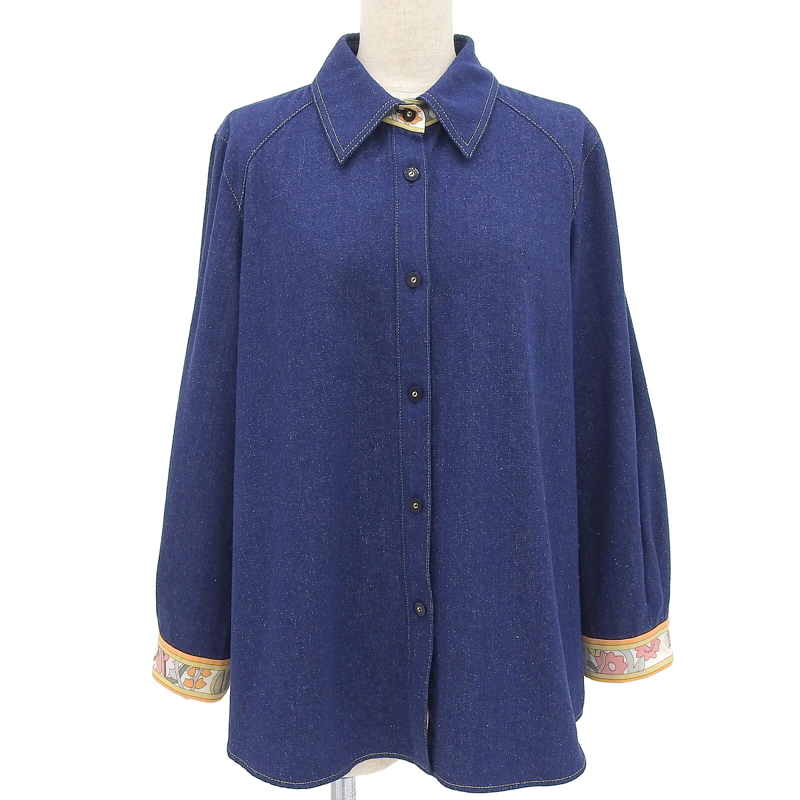 美品▲LEONARD FASHION レオナール ファッション 0265950 シルク100％ 花柄使い 長袖シャツ ブラウス ネイビー 44 日本製 レディース【中古】