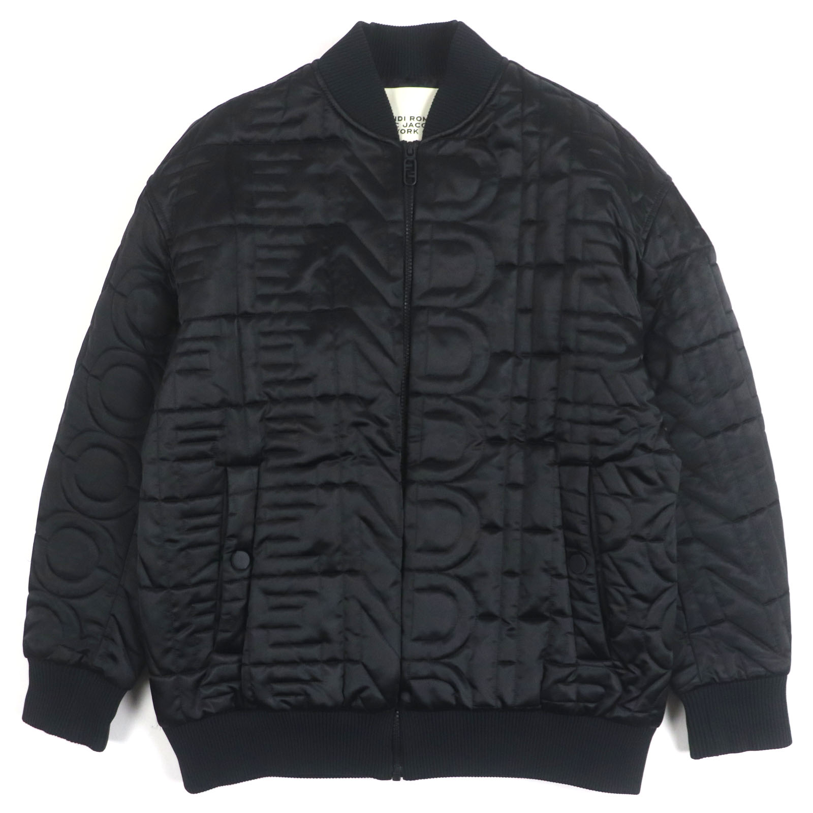 極美品▼FENDI MARC JACOBS フェンディ マークジェイコブス 2022年製 FAN104 ナイロン ロゴキルティング ジップアップ ブルゾン ボンバージャケット ブラック XS ハンガー・ガーメント付き イタリア製 正規品 メンズ【中古】｜衣類＆ブランドリサイクル GREEN