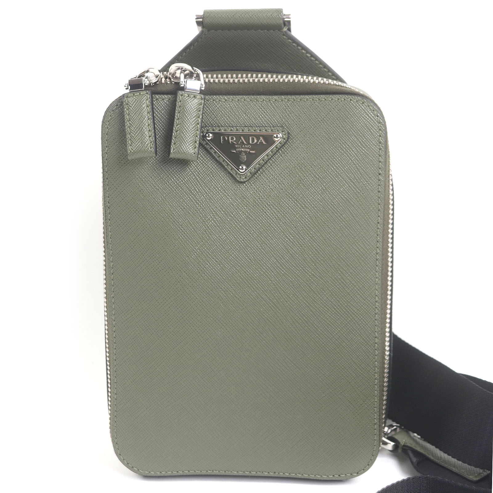 極美品□PRADA プラダ 2VZ106 サフィアーノレザー ブリック トライアングルロゴ ワンショルダーバッグ ボディバッグ カーキ 保存袋付き イタリア製 メンズ【中古】