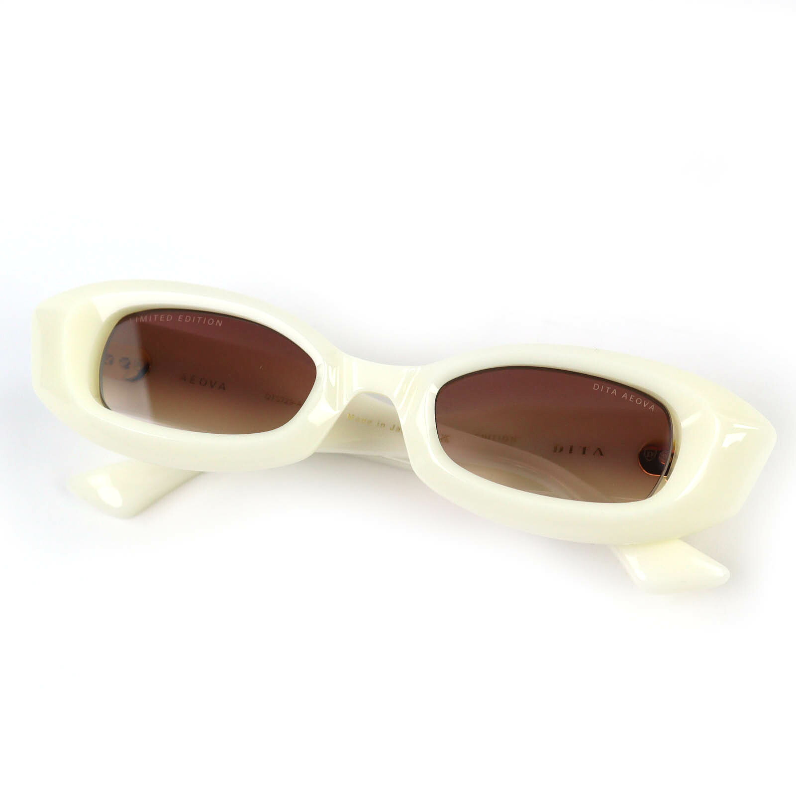 極美品△DITA ディータ DTS729 AEOVA 200本限定品 126/200 アイウェア サングラス アイボリー 47□23 145 デモレンズ 箱付き 日本製 メンズ【中古】｜衣類＆ブランドリサイクル GREEN 44,000円