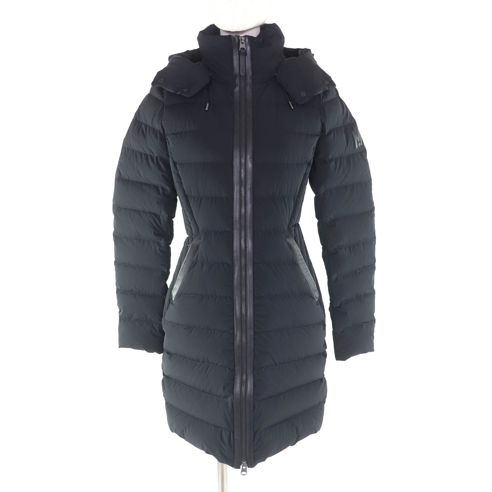 美品★MACKAGE マッカージュ FARREN レザーロゴワッペン・フード付 ZIP UP ダウンコート ダウンジャケット ブラック XS レディース【中古】