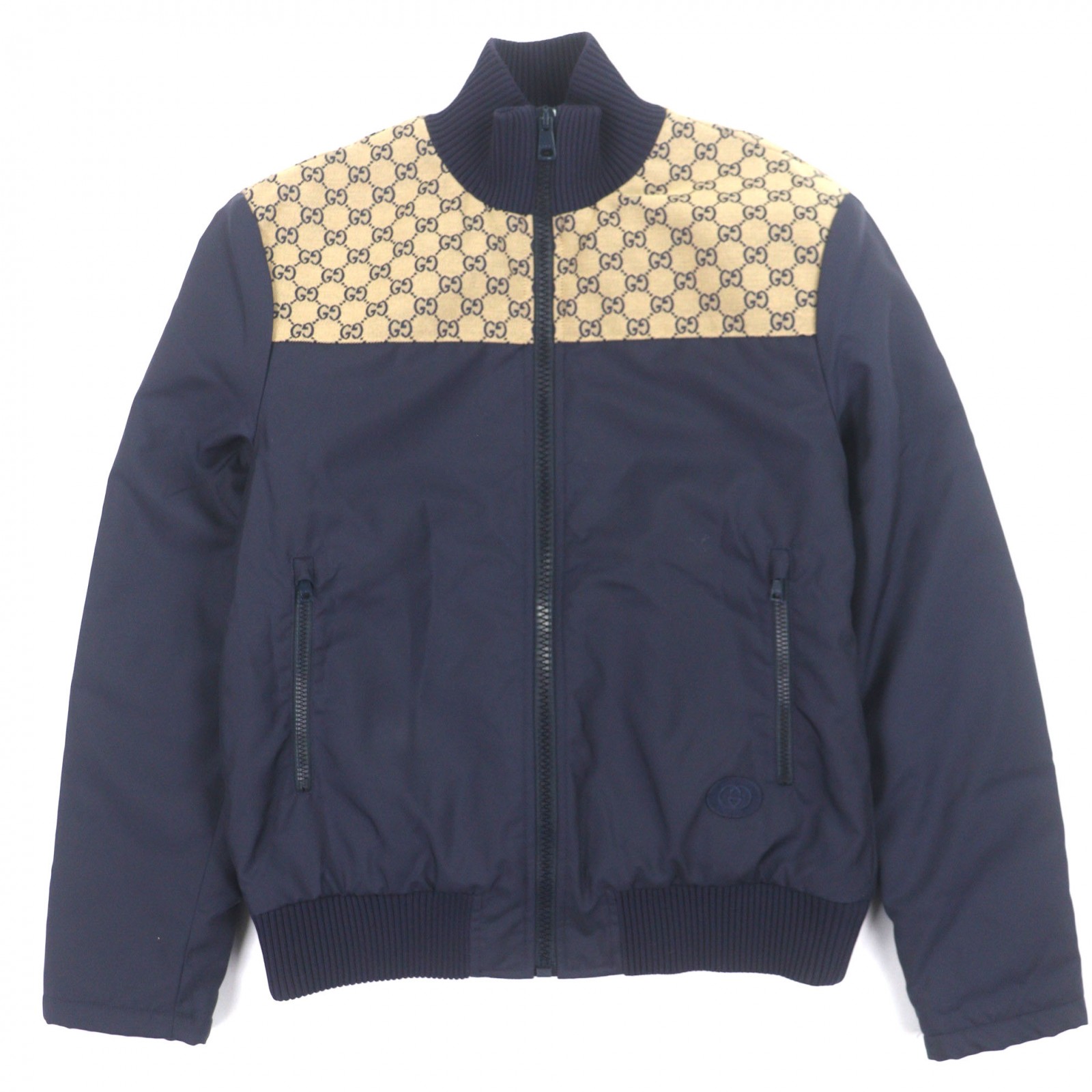 美品▼GUCCI グッチ 24SS 770762 GGキャンバス ロゴワッペン 中綿入り ジップアップ ブルゾン ジャケット ネイビー ベージュ 50 イタリア製 正規品 メンズ【中古】