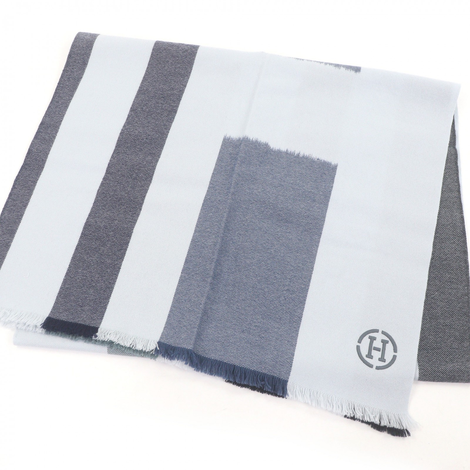 極美品□HERMES エルメス H394832T イカット 4H カシミール100％ なめし革Hロゴタイプ継ぎ切れ 大判 えり巻き グラシエ 米国海兵隊員 オセアン メンズ【中古】
