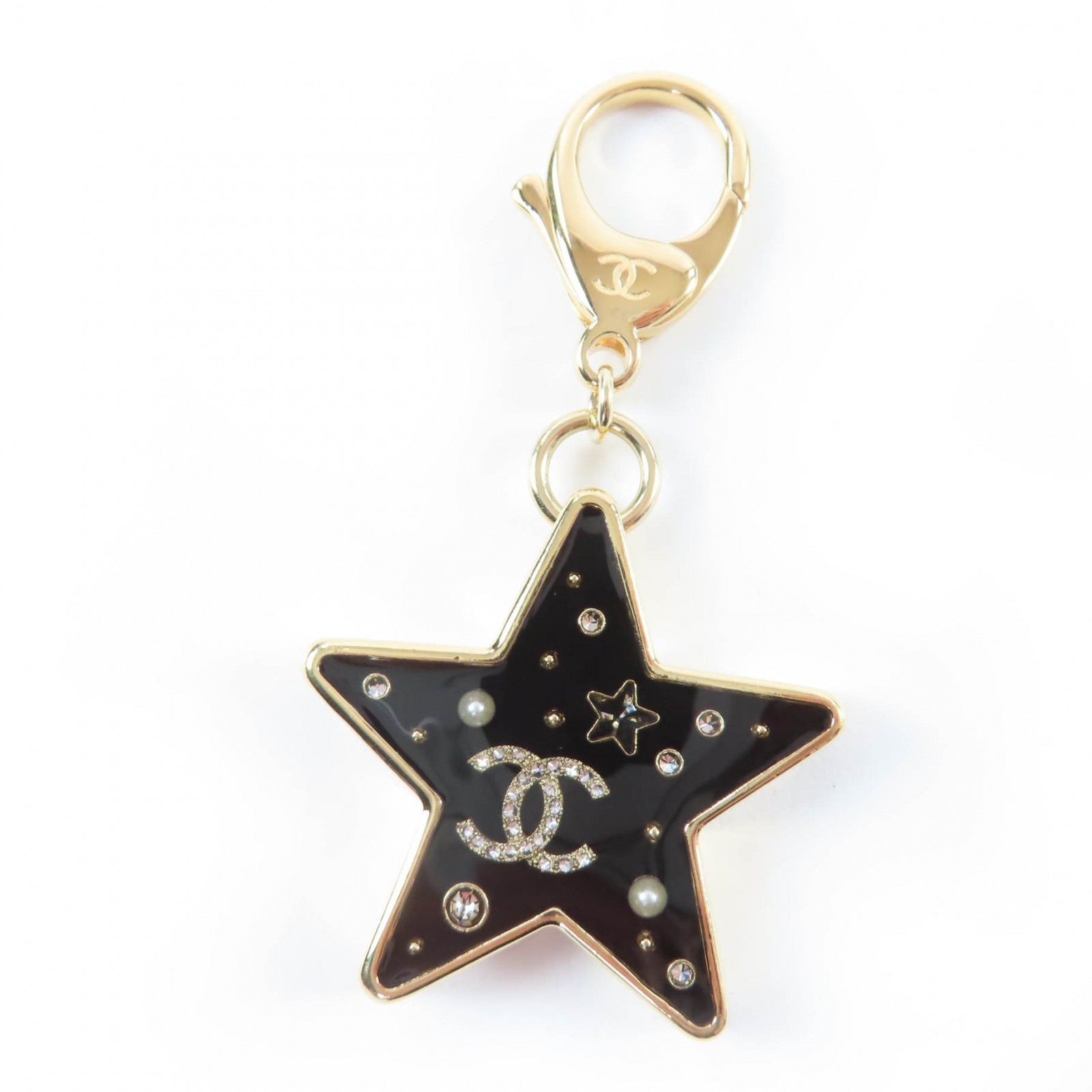 美品☆CHANEL シャネル D25K ABG575 ココマーク 石ころ・フェイクパール付 はやりっ児 キーホルダー ゴールド 黒いこと 箱付き添い人 イタリア製 レディース【中古】
