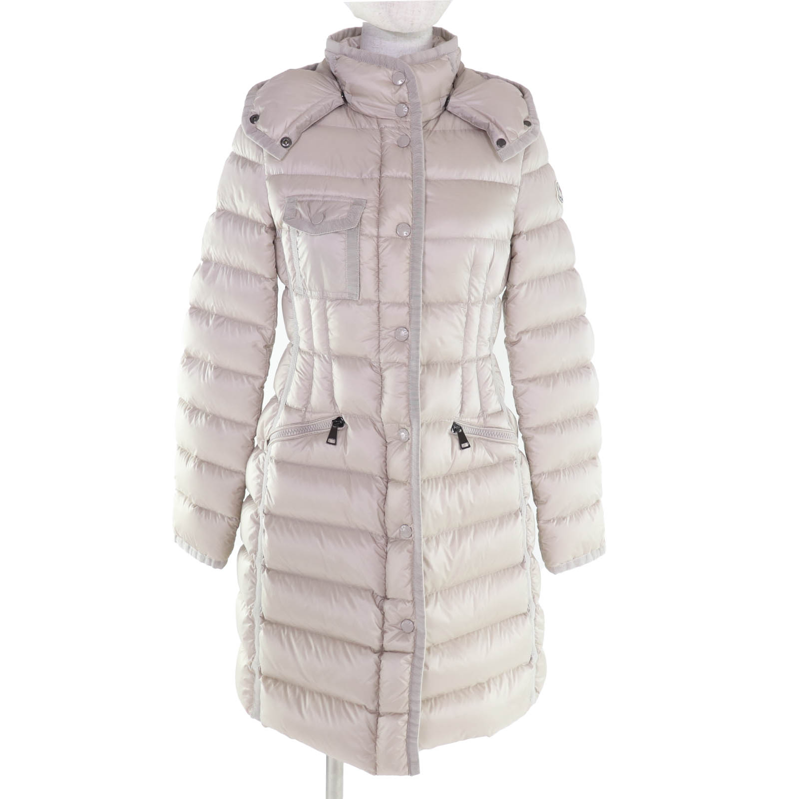 極美品★MONCLER モンク線路 エルミンヌ ボンネット・ロゴタイプ紋章付 ZIP UP 落ちこむ厚地の外套 落ちこむ上衣 点火装置ベージュ 0 置き目品 レディース【中古】