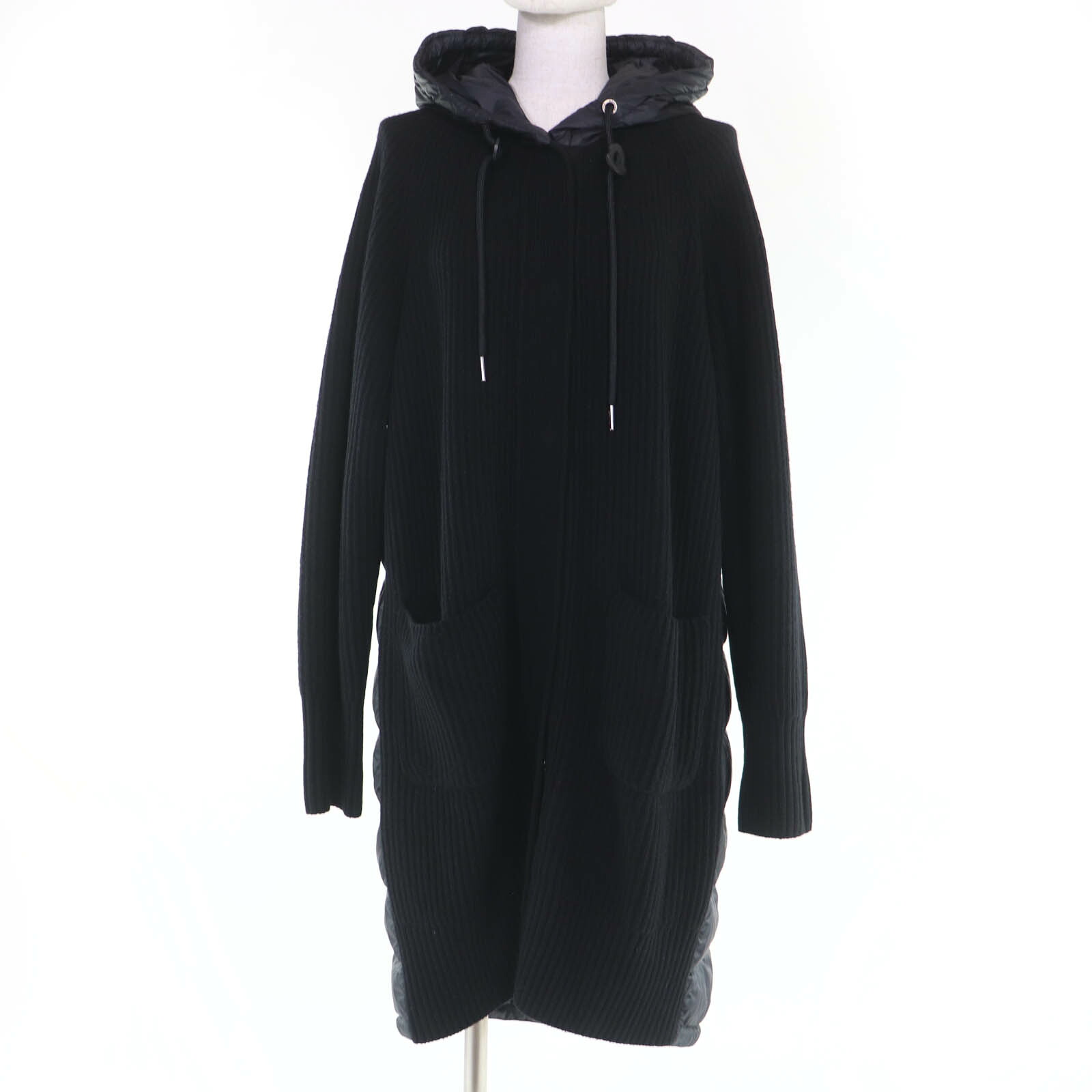 美品☆MONCLER モンクレール 2022年製 CARDIGAN ウール100％ ロゴワッペン・フード付 ニット切り替え ダウンコート ブラック L 正規品 レディース【中古】｜衣類＆ブランドリサイクル GREEN