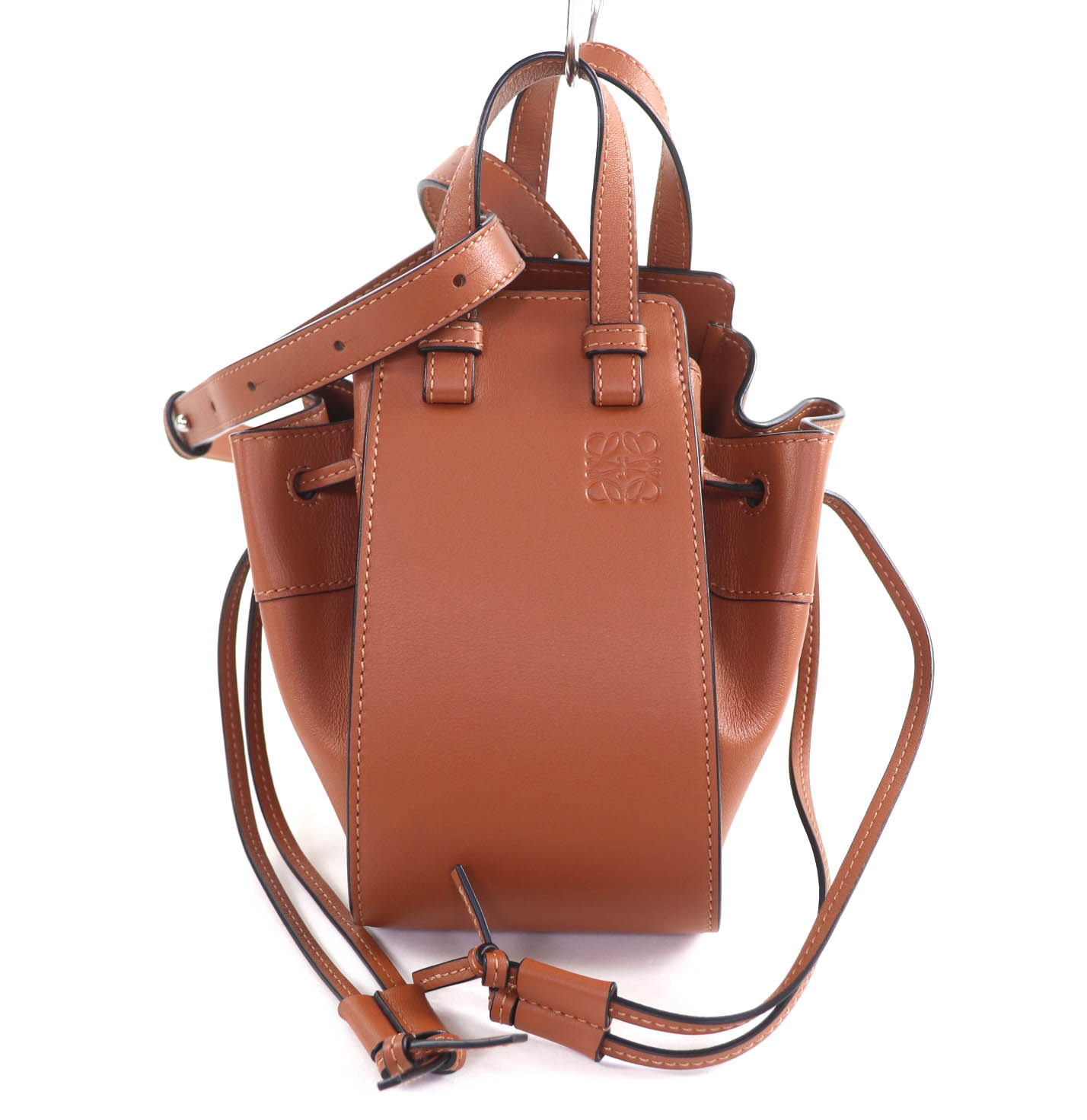 極美品★LOEWE ロエベ 314.30.V07 ハンモック ドローストリング ミニ タン 2WAY レザー ショルダーバッグ スペイン製 レディース【中古】｜衣類＆ブランドリサイクル GREEN