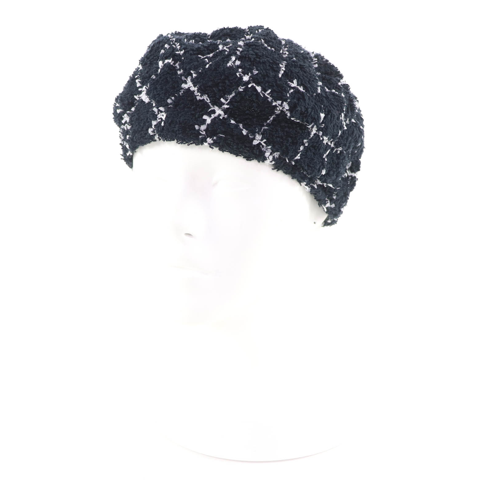 美品★CHANEL シャネル 19C ココマーク 格子柄 ツイード ベレー帽 ブラック ホワイト ブラック金具 M 保存袋付き イタリア製 正規品 レディース【中古】|衣類&ブランドリサイクル GREEN