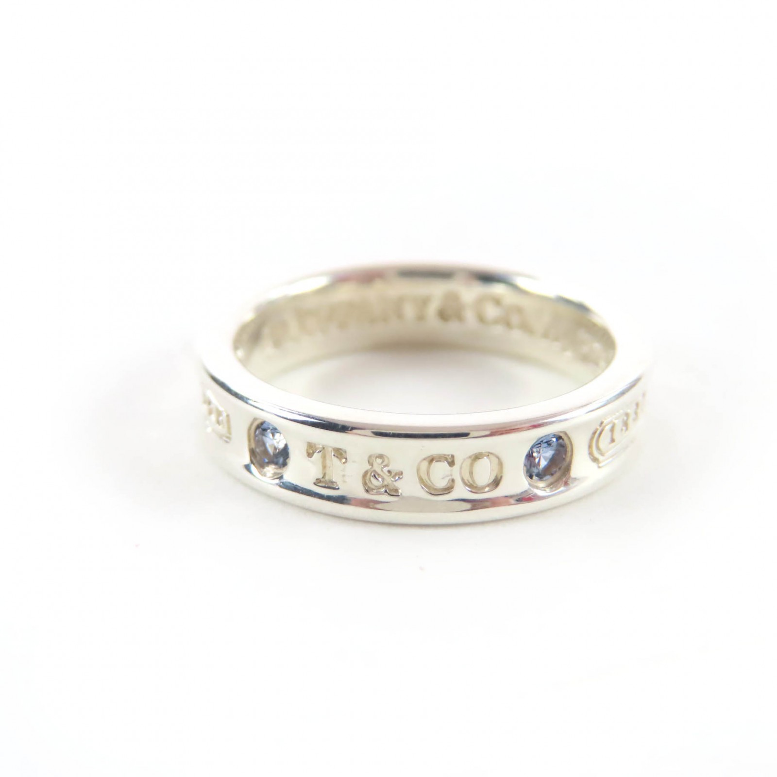 極美品☆TIFFANY&Co. ティファニー ティファニー 1837 ナロー リング AG925 2Pサファイア 現行品 リング・指輪 シルバー JP7号相当 保存袋付き 重量3.6g レディース【中古】｜衣類＆ブランドリサイクル GREEN 35,750円