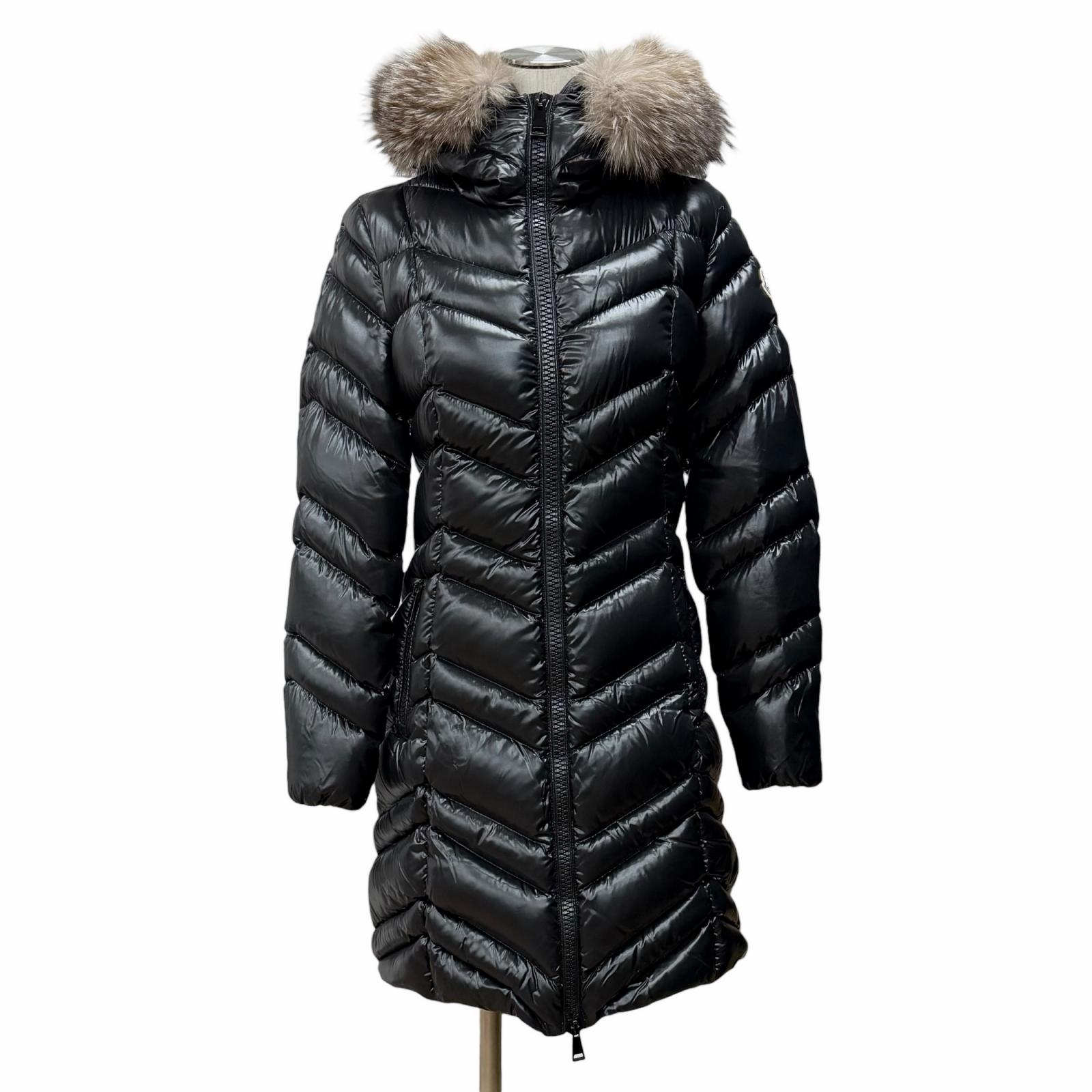 美品◇MONCLER モンク線路 FULMAR ロゴタイプ紋章 フォクスファー付き添い人 ZIP 落ちこむ厚地の外套 黒いこと 0 ハンガー・ガーメント付き添い人 レディース【中古】