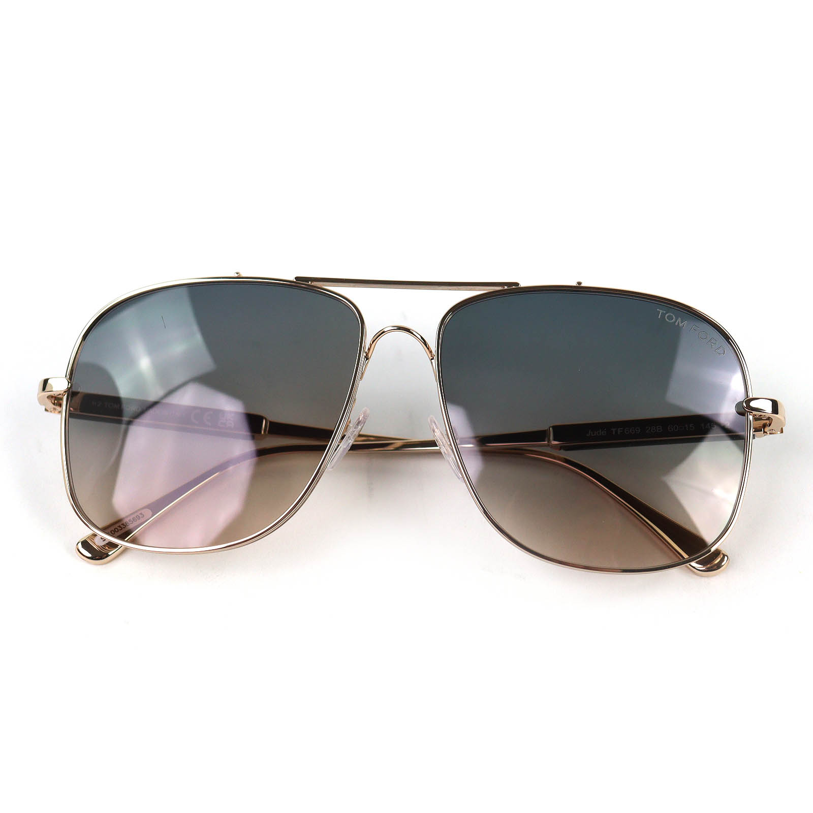 美品△TOM FORD トムジェラルド・r・フォード TF669 28B Jude ユダの手紙 ツーブリッジ 黒眼鏡 アイウェア ゴールド 黒いこと 60□15 145 箱・入れもの付き添い人 イタリア製 メンズ【中古】 眼鏡・サングラス-サングラス-バッグ・小物・ブランド雑貨