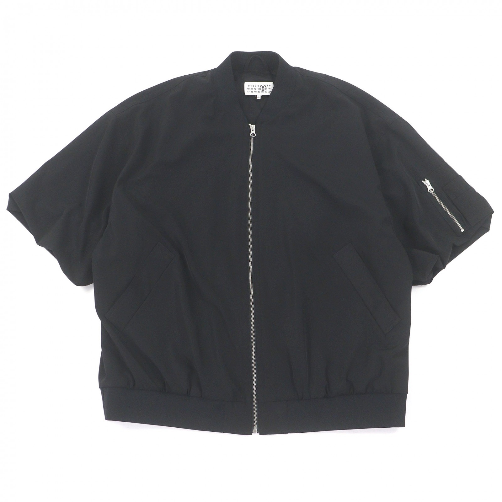 極美品□MM6 Maison Margiela エムエムシックス メゾンマルジェラ S52AM0295 二分の一捩り ジップブルゾン 黒いこと XS イタリア製 置き目品 メンズ【中古】