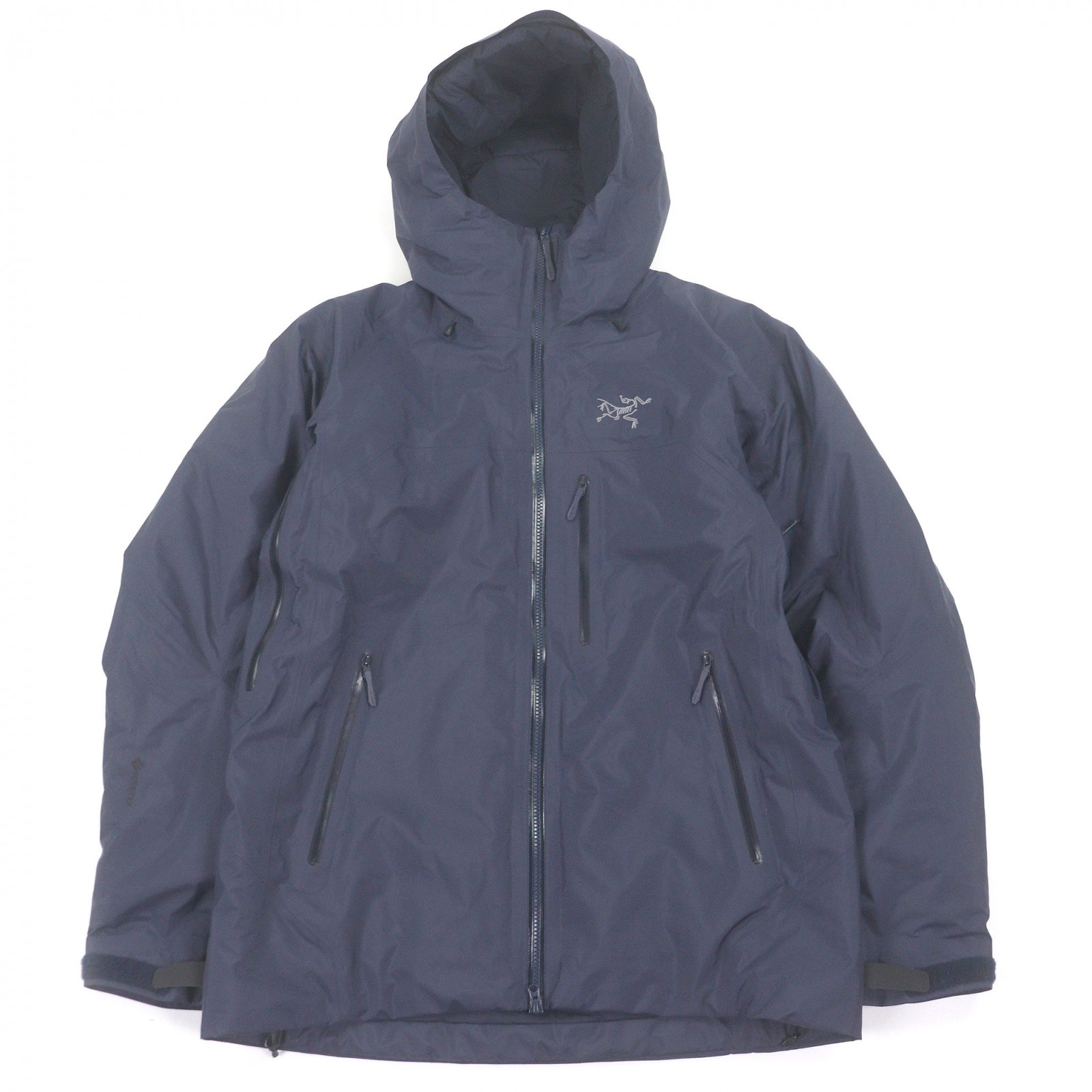 美品□ARCTERYX アークテリクス 24AW X000008885 Beta Insulated Jacket GORE-TEX ロゴ刺繍 中綿ジャケット ネイビー M 正規品 メンズ【中古】