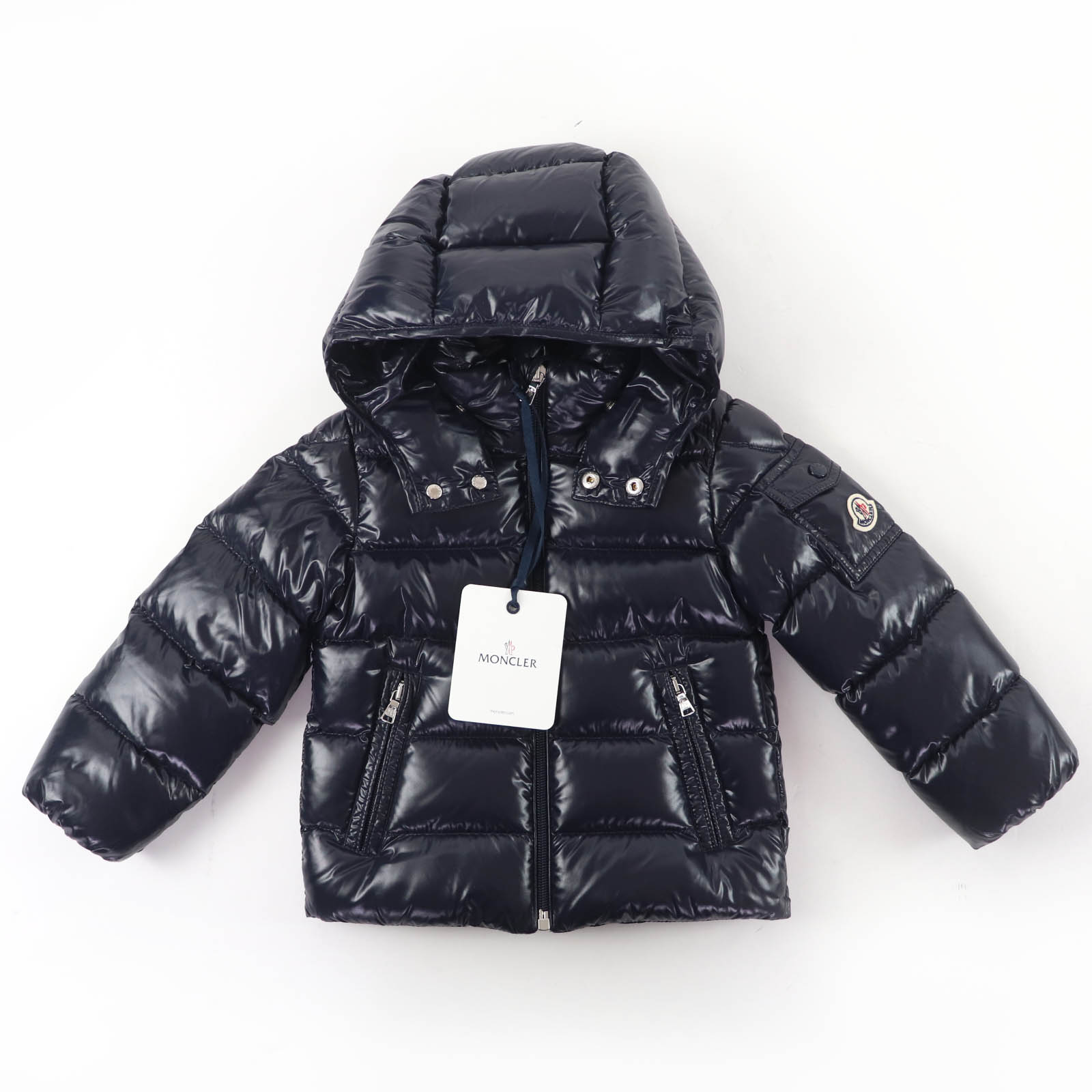 未当て嵌める品☆MONCLER モンク軌跡 2024年製 MAYA ロゴタイプ紋章・ボンネット付 落ちこむ上衣 米国海軍 2anni92珊 ハンガー・ガーメント付き添い人 定め事品 キッズ【中古】