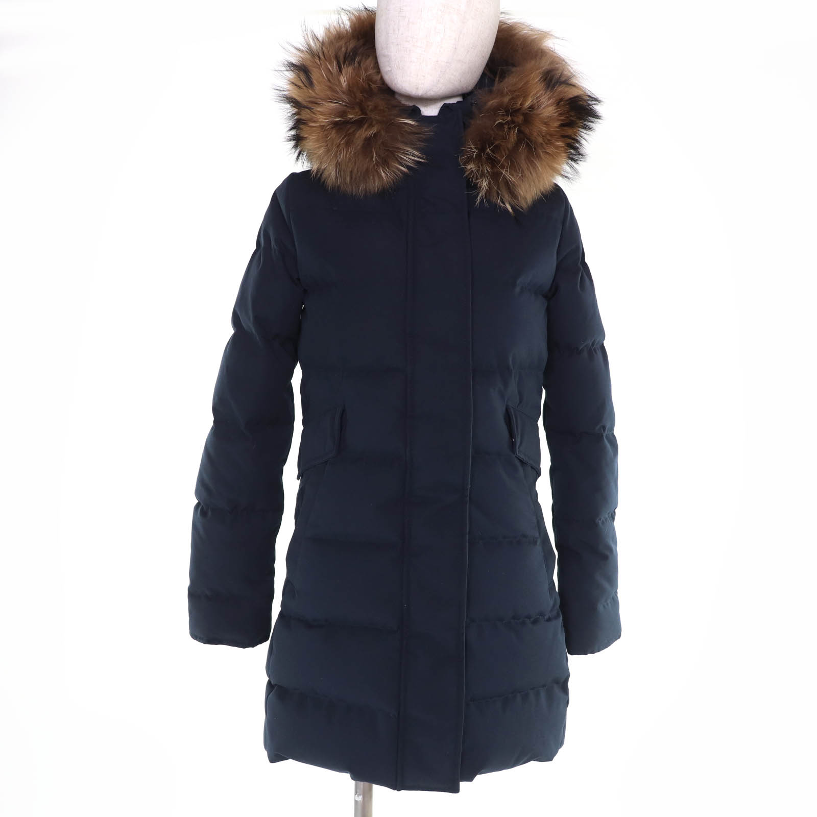美品☆Pyrenex ピレネックス W18P1 GRENOBLE ラクーンファー・フード付 ダウンコート ネイビー 34 正規品 レディース【中古】｜衣類＆ブランドリサイクル GREEN
