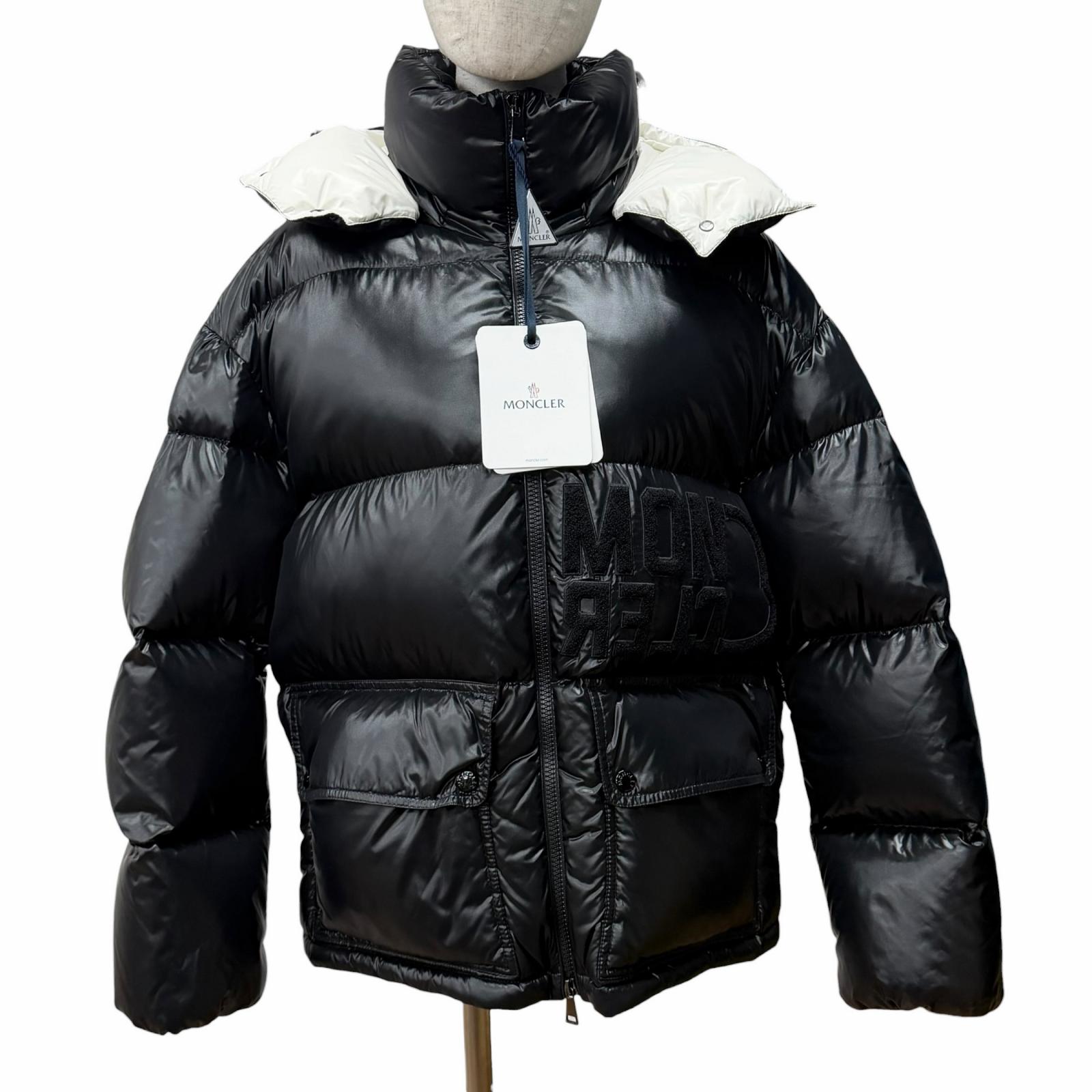 未当て嵌める品★MONCLER モンク線路 2022年製 ABBAYE 向こう正面ロゴタイプ ボンネット付 ZIP UP 落ちこむ上衣 黒いこと 3 置き目品 レディース【中古】