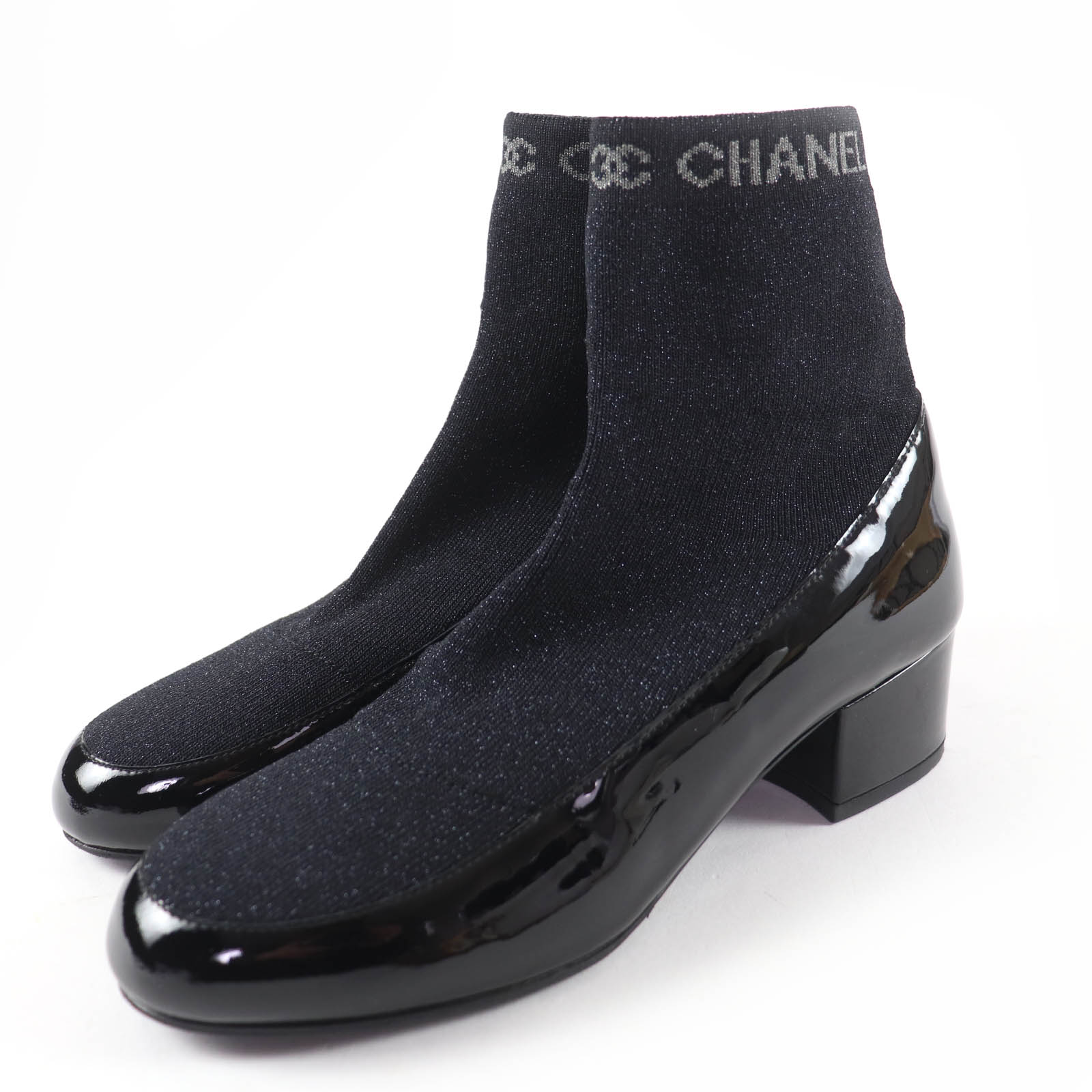 極美品☆CHANEL シャネル 専売特許なめし革 ロゴタイプ入り口・入口 編み物 靴下ブーツ アンクルブーツ 黒いこと 34.5 イタリア製 レディース【中古】