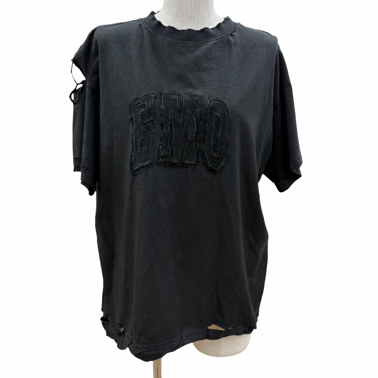 未使用品◇BALENCIAGA バレンシアガ 826344 コットン100％ EMOチームロゴ ボクシー デストロイ加工 半袖Ｔシャツ ブラック XS 正規品 レディース 【中古】｜衣類＆ブランドリサイクル GREEN
