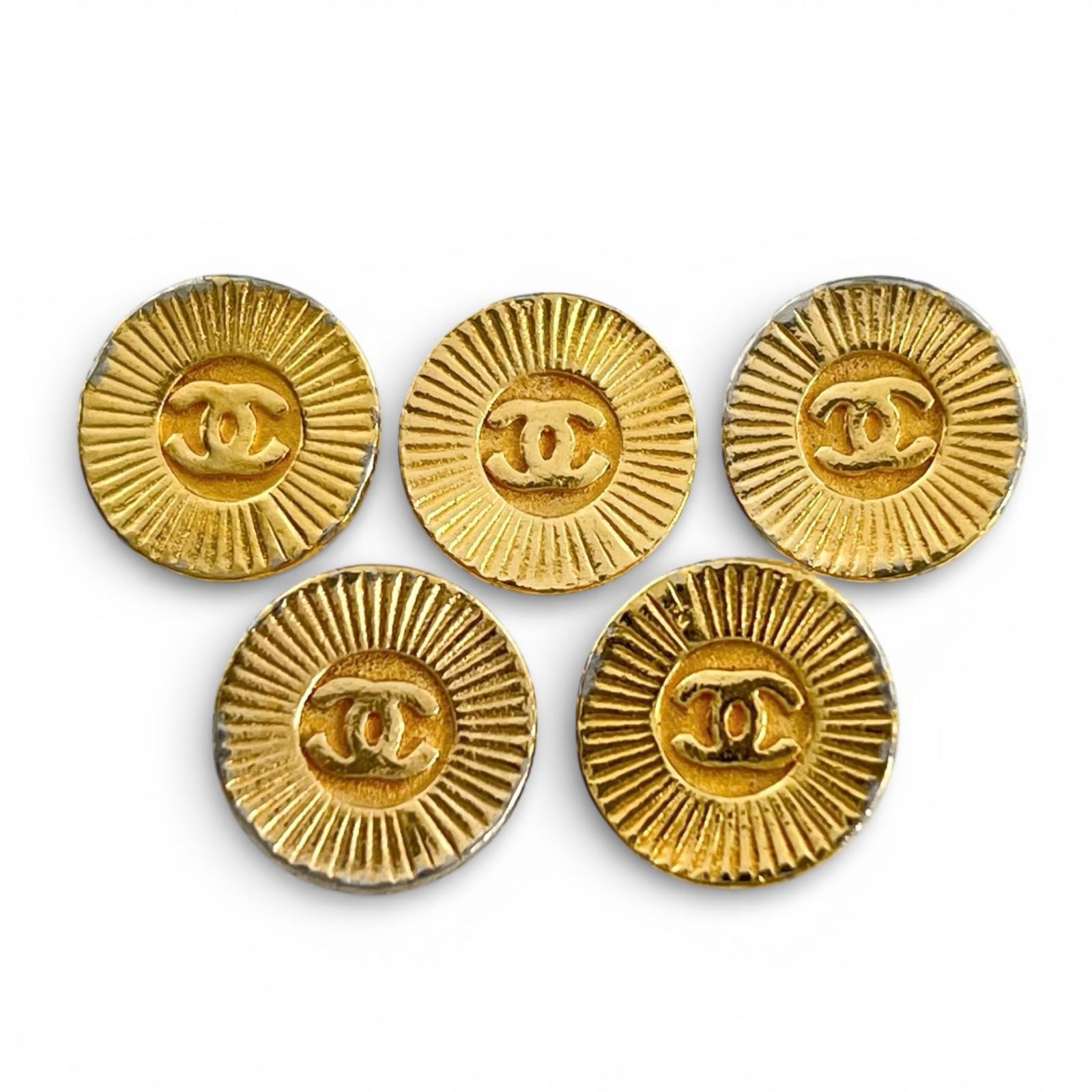 良品▲CHANEL シャネル ヴィンテージ ー ココマーク 裏ロゴタイプ入り口・入口 金名取り草 5個仕掛ける ゴールド レディース【中古】