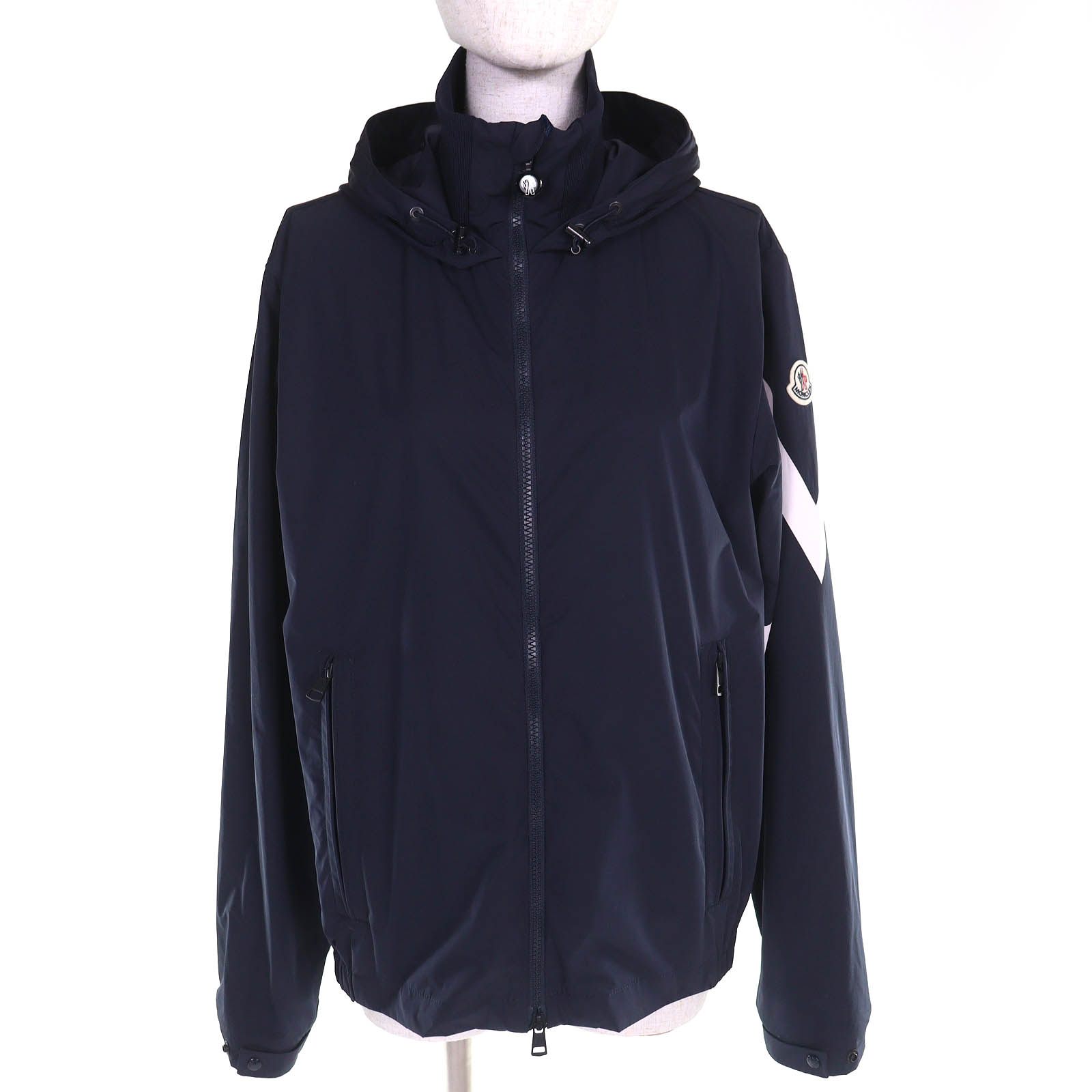 美品△MONCLER モンク線路 2022年製 FETUQUE ロゴタイプ紋章 フーディー ジップパーカー ナイロン上衣 米国海軍 1 置き目品 メンズ 【中古】