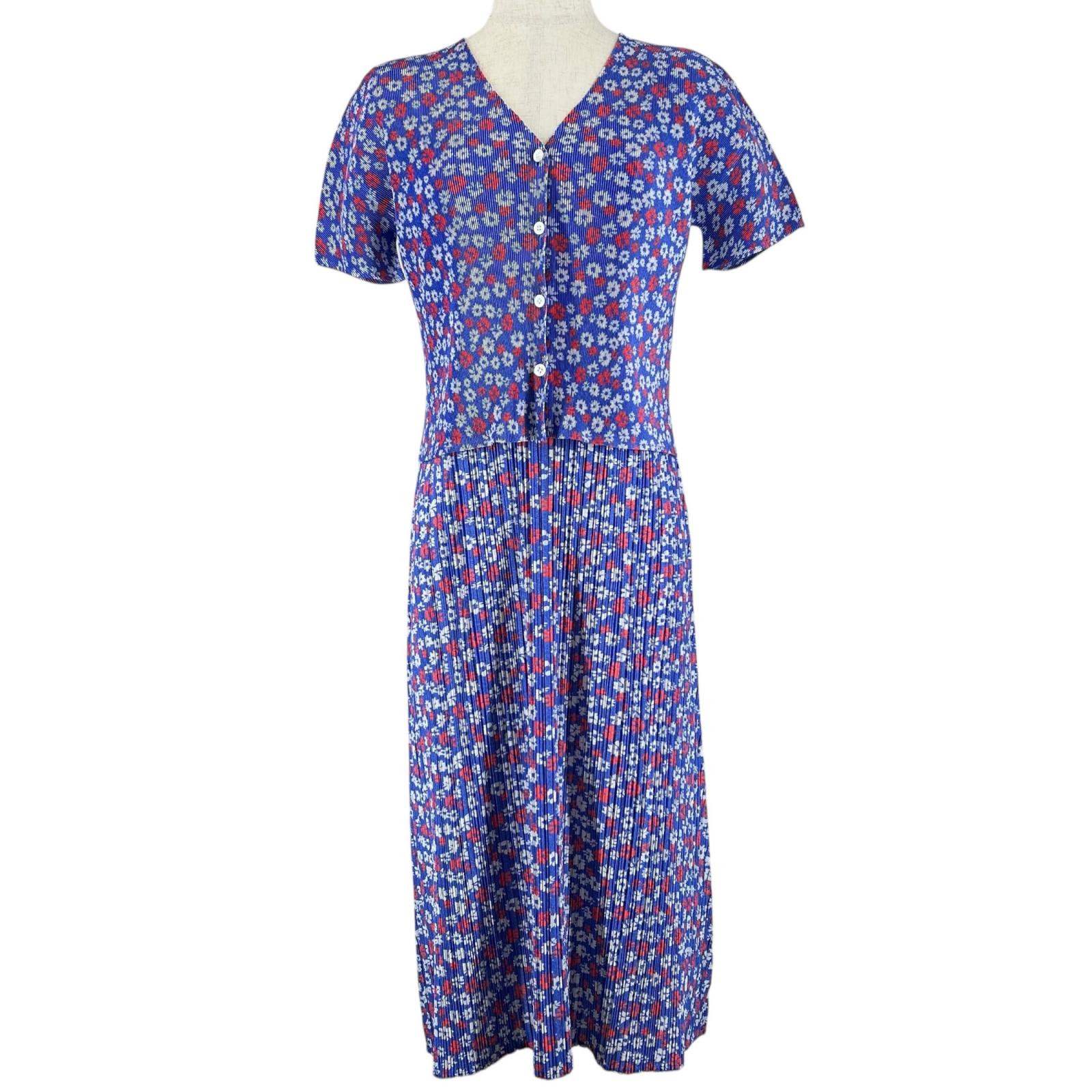 極美品▲PLEATS PLEASE 筋目プリーズ イッセイミヤケ PP22-JH875 花柄 衣裳 セットアップ マルチ色つや 4 日本製 定め事品 レディース【中古】
