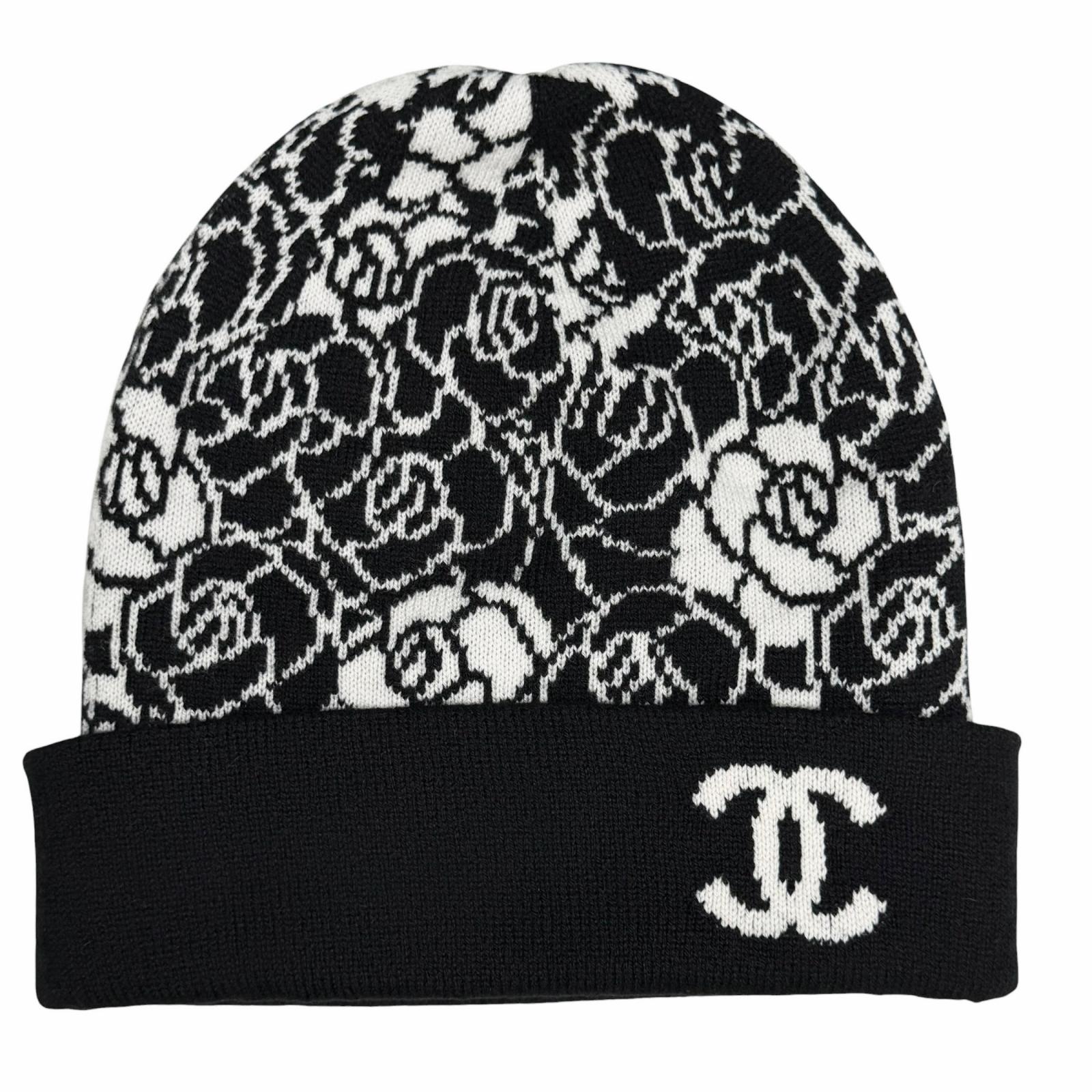 極美品△CHANEL シャネル カシミール100％ ココマーク カメリア 編み物帽 編み物旗がしら 黒いこと 白いこと 連合王国製 定め事品 レディース 【中古】