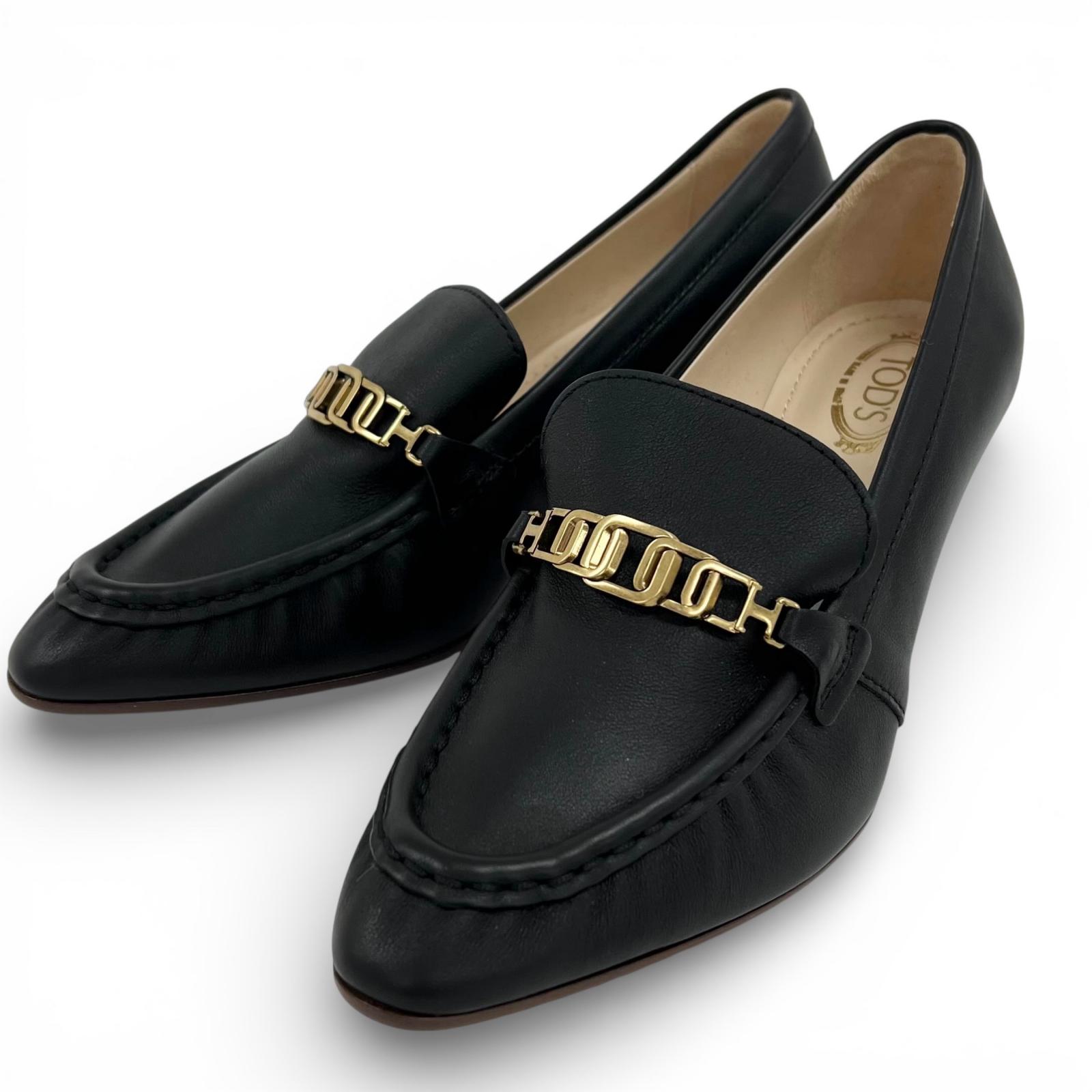 未当て嵌める品▲TOD’S トッズ チェーン店主題 なめし革 パンプス 黒いこと ゴールド金具 34.5 保護すること袋付き添い人 イタリア製 レディース 【中古】