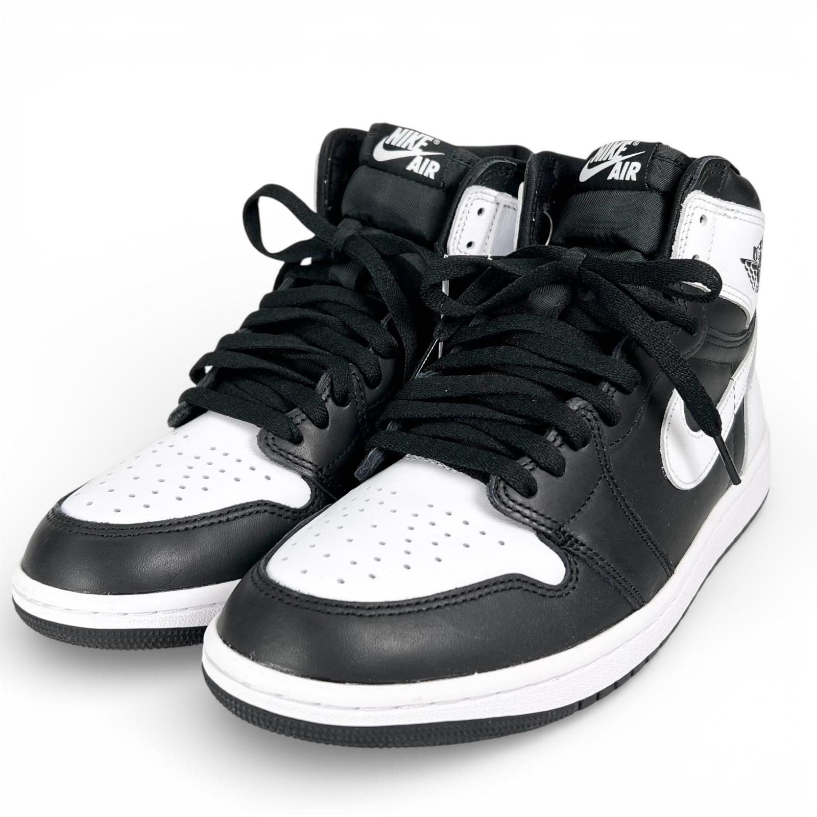 未当て嵌める品▲NIKE ナイキ DZ5485-010 AIR JORDAN 1 RETRO HIGH OG ハイカットスニーカー 黒いこと 白いこと 27 箱付き添い人 メンズ【中古】