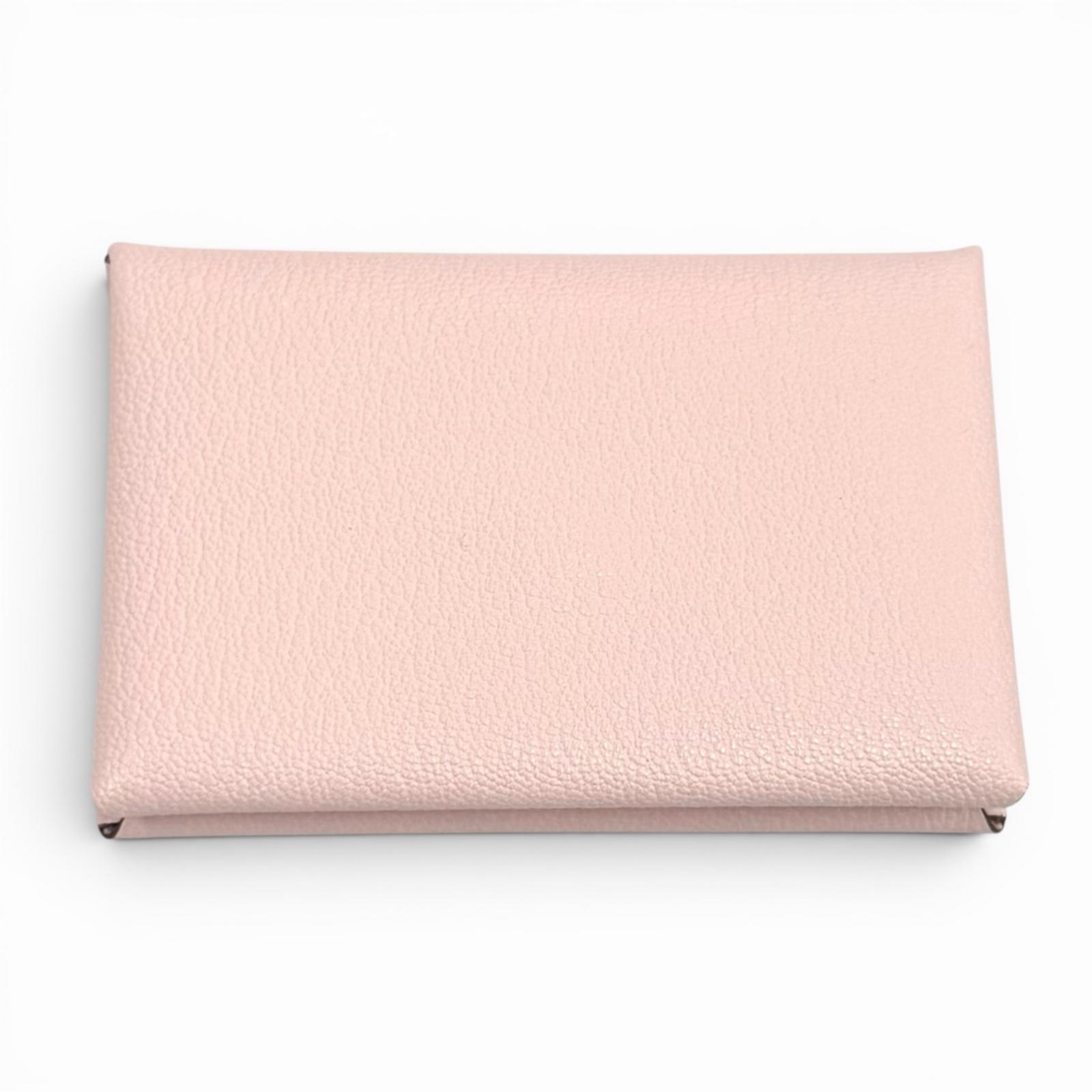 未当て嵌める品★HERMES エルメス カルヴィ サクラ色御気に入り シェーブル 通り手形入れもの 名刺入れ 歌留多入れもの K目じるし フランス共和国製 レディース 箱付き添い人 【中古】