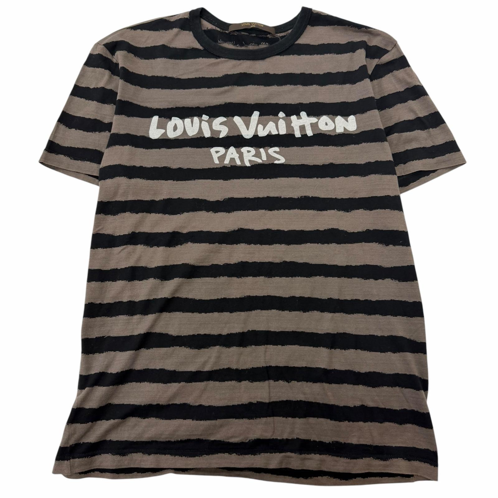 極美品□LOUIS VUITTON ルイヴィトン 綿織物100% 間借り人 ロゴタイプ刷り上げる 労働者の一団素っ首 半袖Ｔシャツ グレージュ 黒いこと XS イタリア製 置き目品 メンズ 【中古】