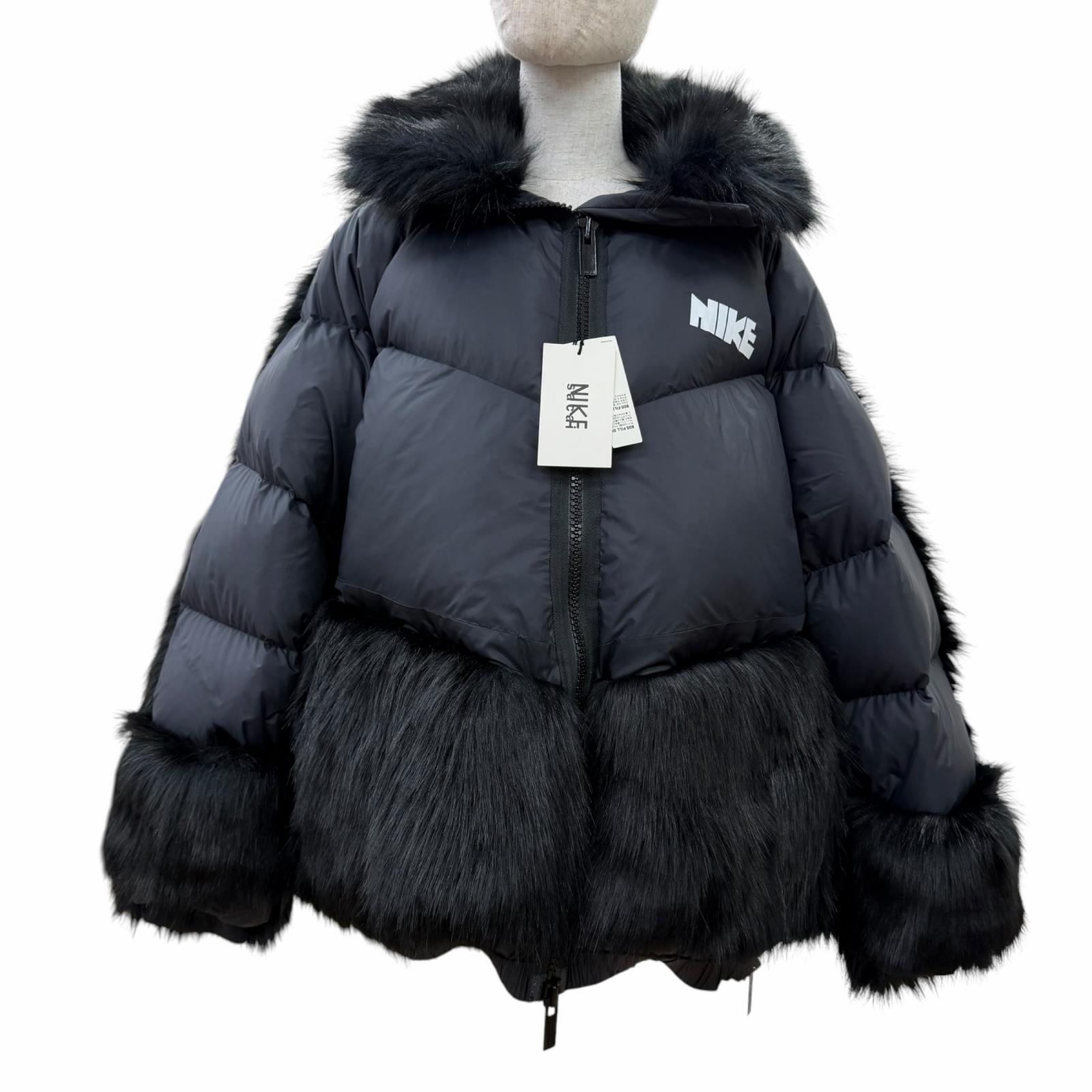 極美品☆NIKE Sacai ナイキ サカイ CT3267-010 WOMENS PARKA フェイクファー ボンネット付 落ちこむ上衣 黒いこと L 置き目品 レディース  【中古】