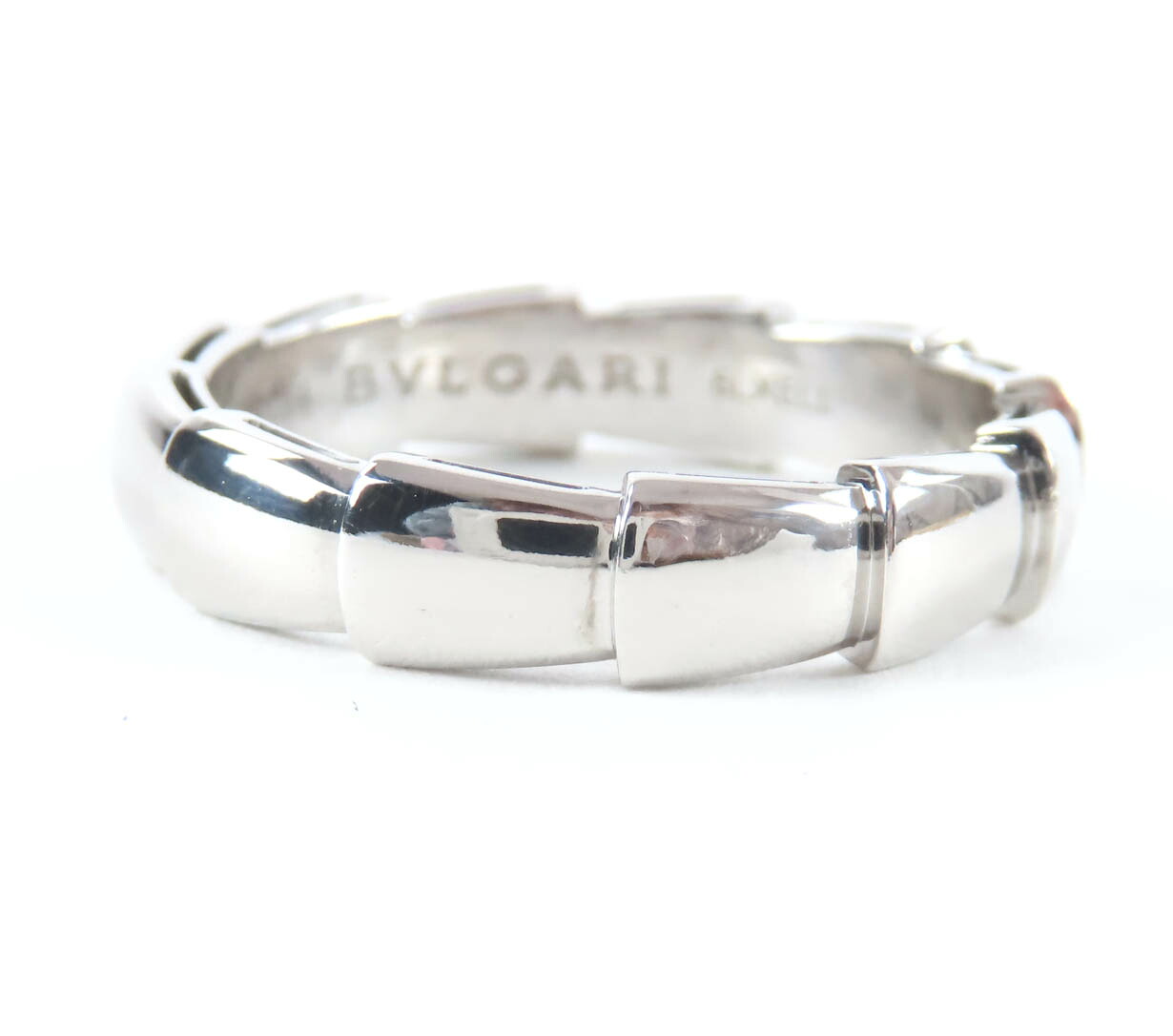 極美品★BVLGARI ブルガリ ヴァイパーリング K18 750(WG)希少サイズ 指輪 シルバー 64（JP24号相当） イタリア製 重量8.8g メンズ 【中古】｜衣類＆ブランドリサイクル GREEN 148,500円