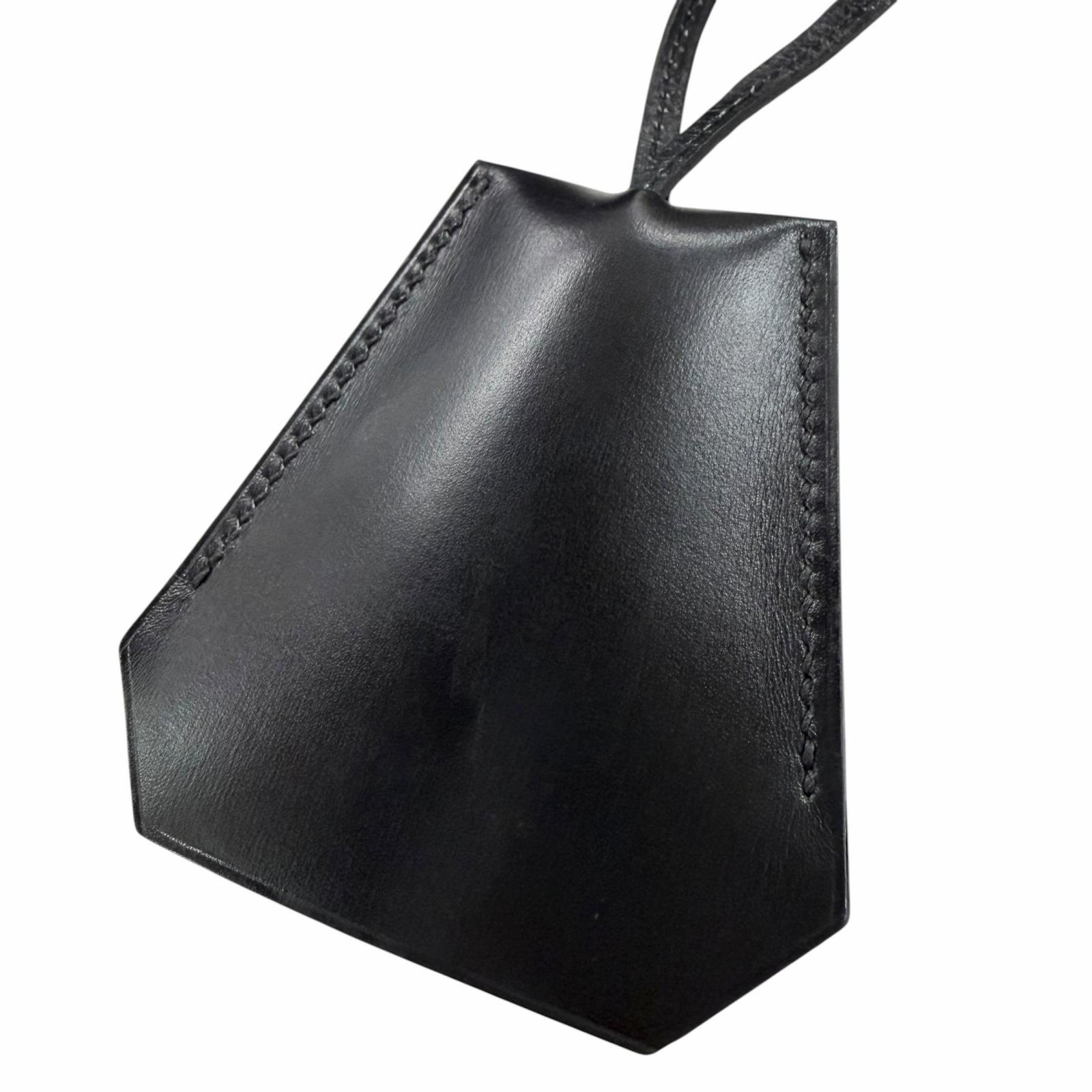 美品▼HERMES エルメス ヴィンテージ なめし革 しろがね色金具 マルジェラ期 クロシェット 首飾り 黒いこと □C目じるし フランス共和国製 メンズ 箱付き添い人 【中古】