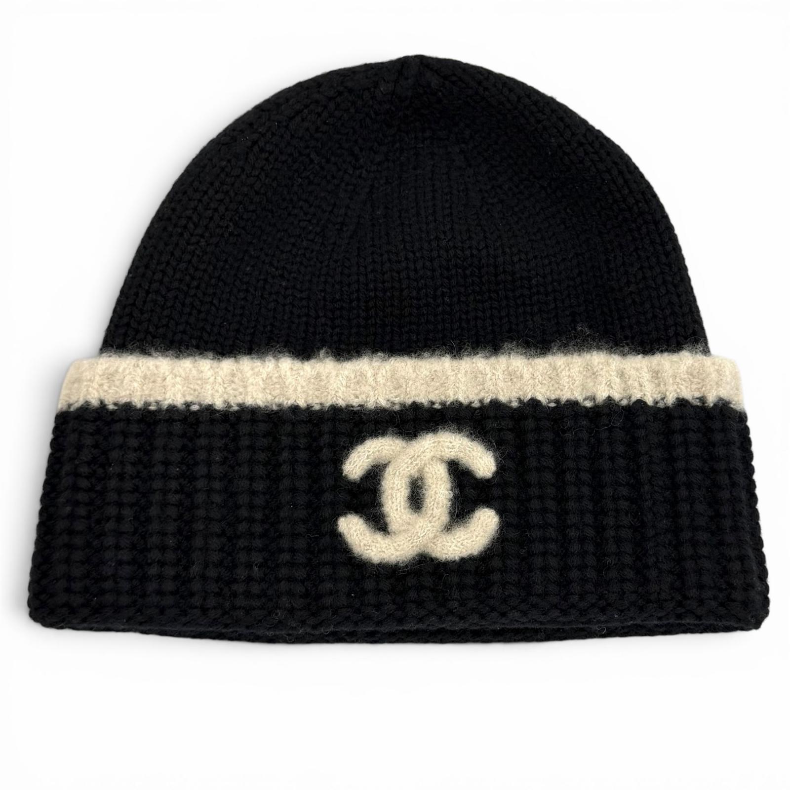 極美品★CHANEL シャネル 羊毛 カシミール 絹地混 ココマーク 編み物旗がしら ビーニー かぶり笠 黒いこと ベージュ 定まり品 レディース 【中古】