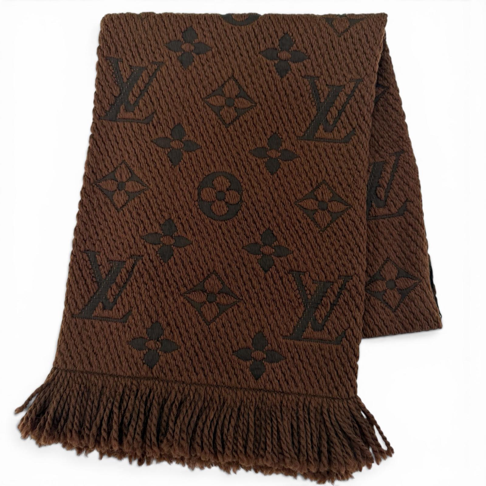 良品☆LOUIS VUITTON ルイヴィトン 413287 エシャルプ・ロゴマニア 羊毛 絹地 消音装置 赤銅色 イタリア製 置き目品 レディース 【中古】