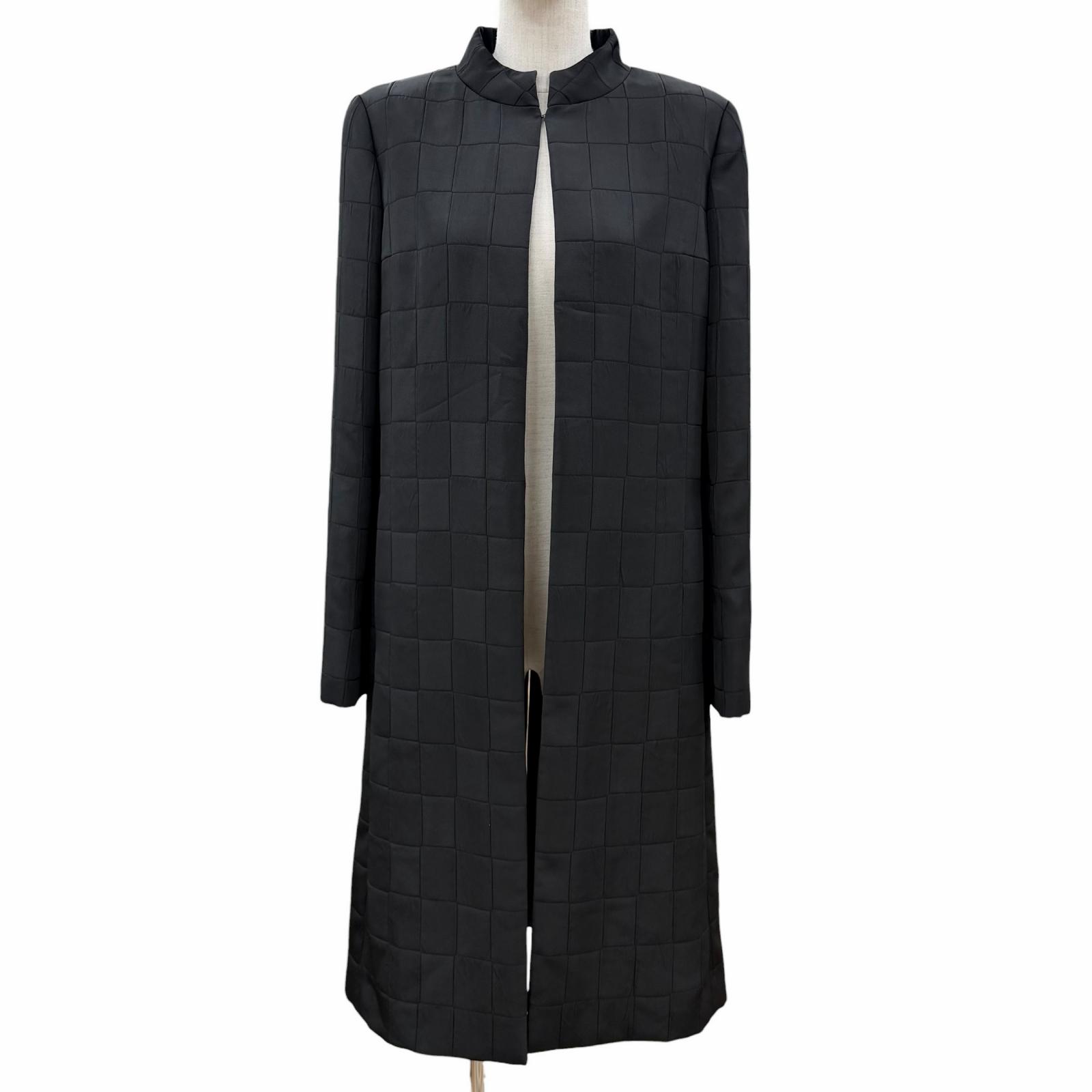 極美品◇CHANEL シャネル ヴィンテージ 00A P16475 裏地絹地100％ 袖ココマーク金具付 照明ランプ色合い ロング厚地の外套 黒いこと 38 フランス共和国製 置き目品 レディース 【中古】