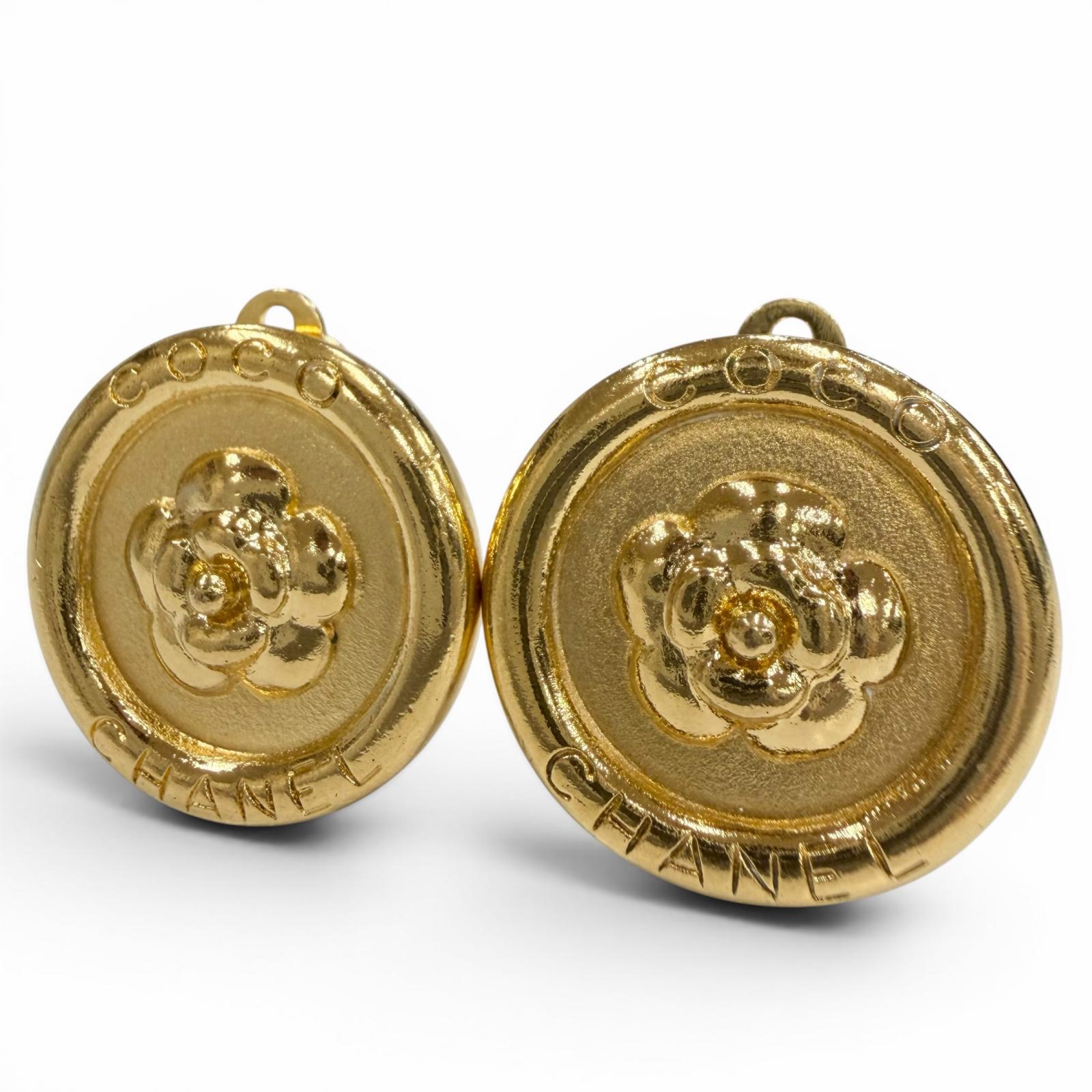 極美品▼CHANEL シャネル ヴィンテージ カメリア ラウンド 97P イヤリング ゴールド フランス製 レディース アクセサリー【中古】｜衣類＆ブランドリサイクル GREEN 37,538円