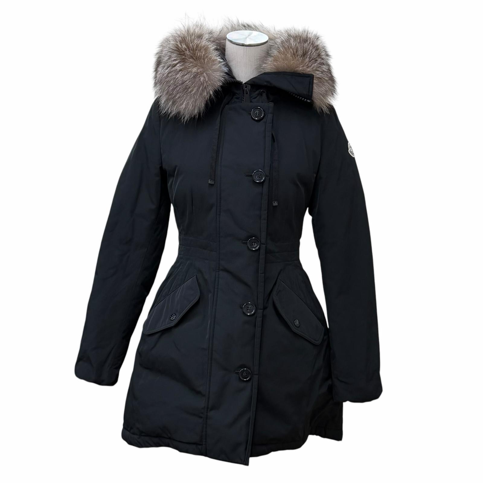 美品★MONCLER モンク線路 MONTICOLE モンティコール FOX毛皮・ボンネット付 比翼仕立てもの 落ちこむ厚地の外套 黒いこと 0 置き目品 レディース 【中古】