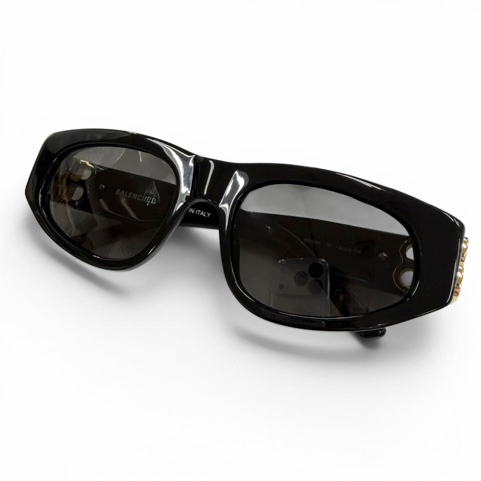 美品▼BALENCIAGA バレンシアガ BB0095S 片方ロゴタイプ アイウェア 黒眼鏡 黒いこと ゴールド 水晶体：黒いこと 53□19-135 示威運動水晶体 イタリア製 メンズ  【中古】
